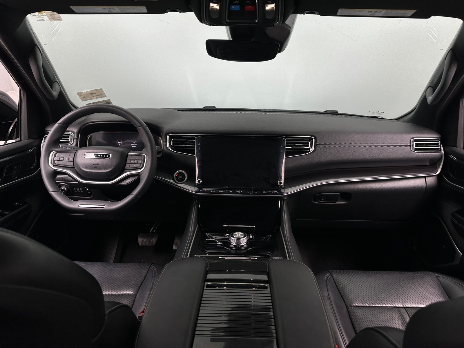 Thumbnail: 2024 Jeep Wagoneer - 2