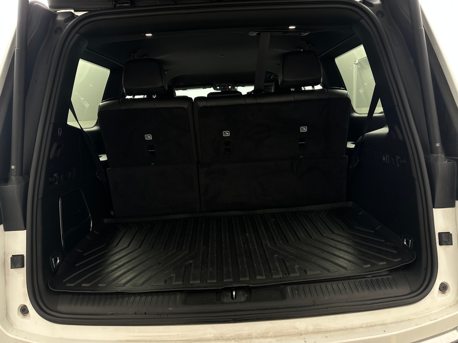 Thumbnail: 2024 Jeep Wagoneer - 6