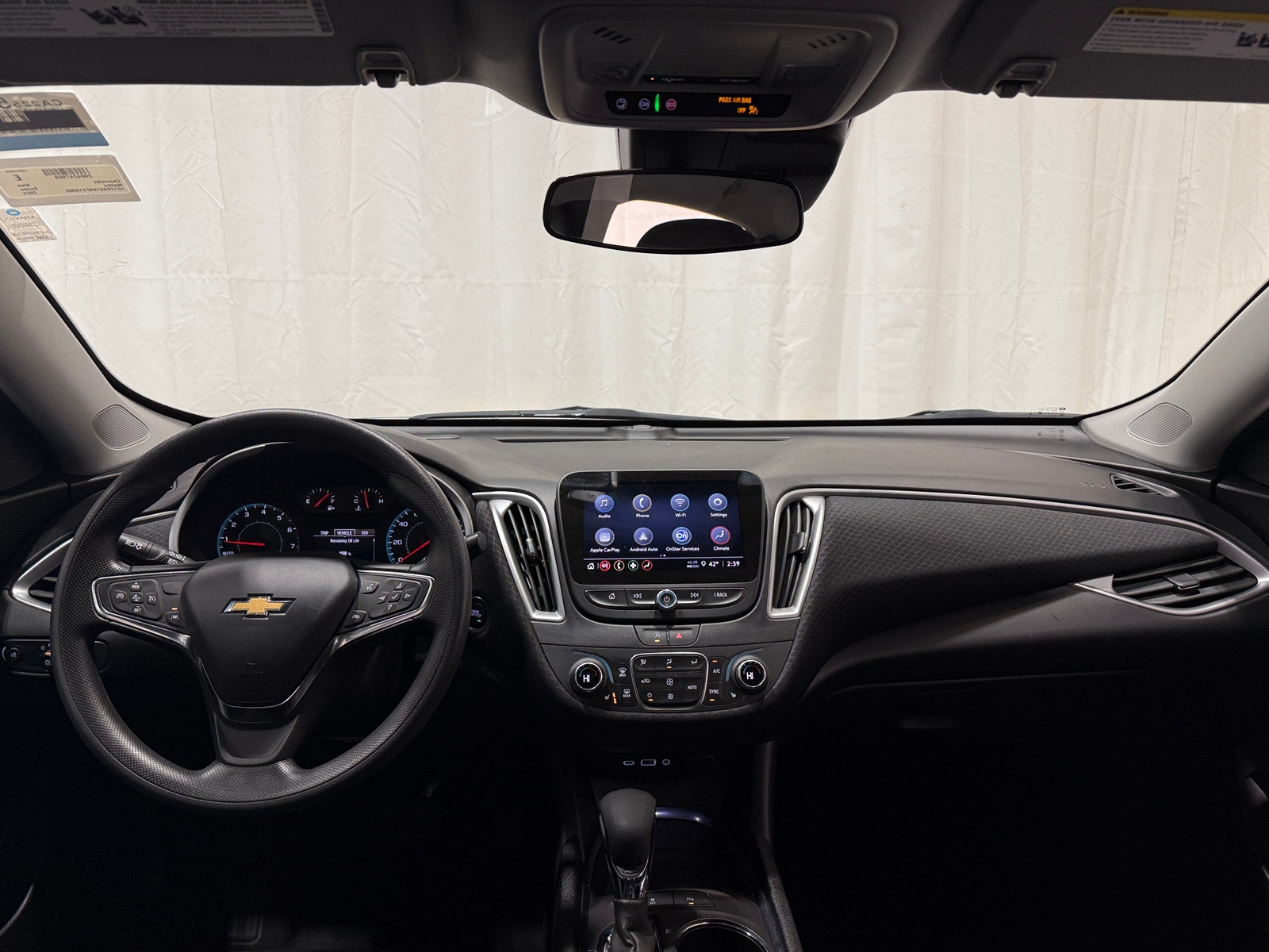 Thumbnail: 2024 Chevrolet Malibu - 3