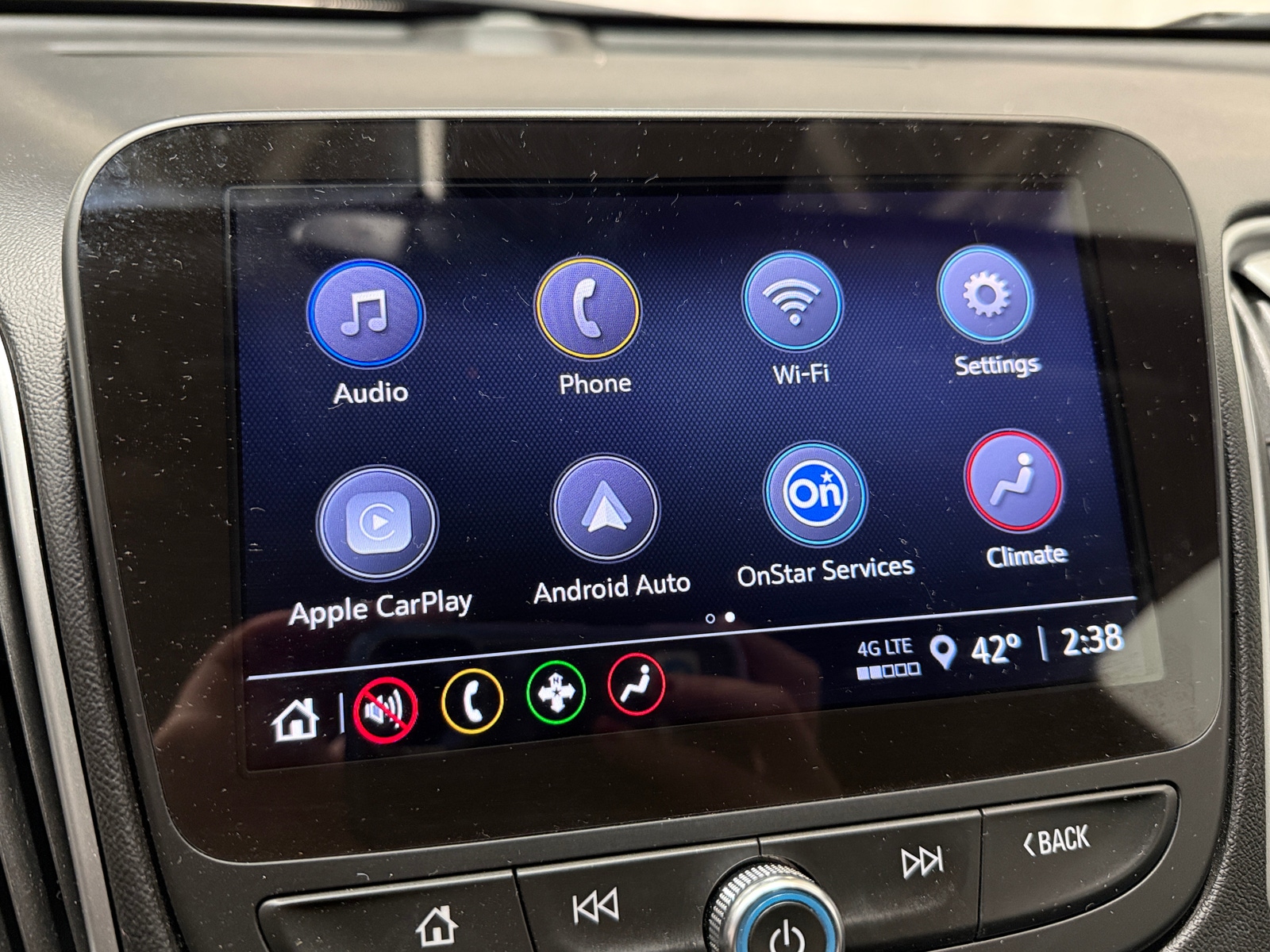 Thumbnail: 2024 Chevrolet Malibu - 4