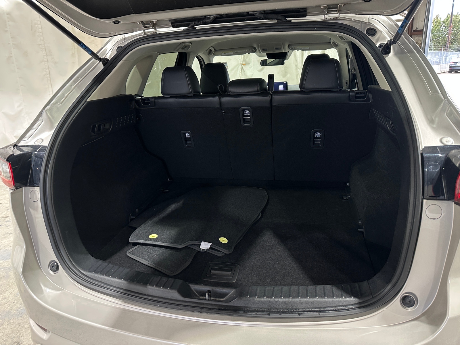 Thumbnail: 2025 Mazda CX-5 - 6