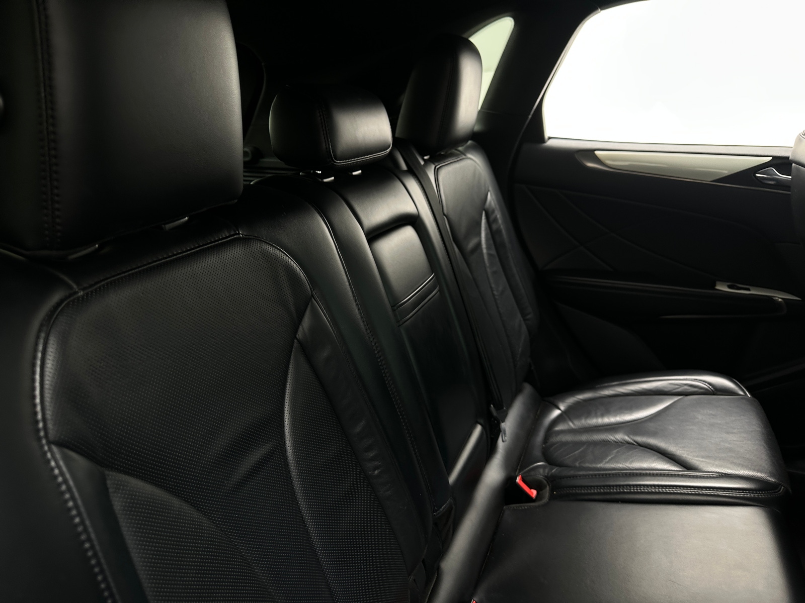 Thumbnail: 2017 Lincoln MKC - 5