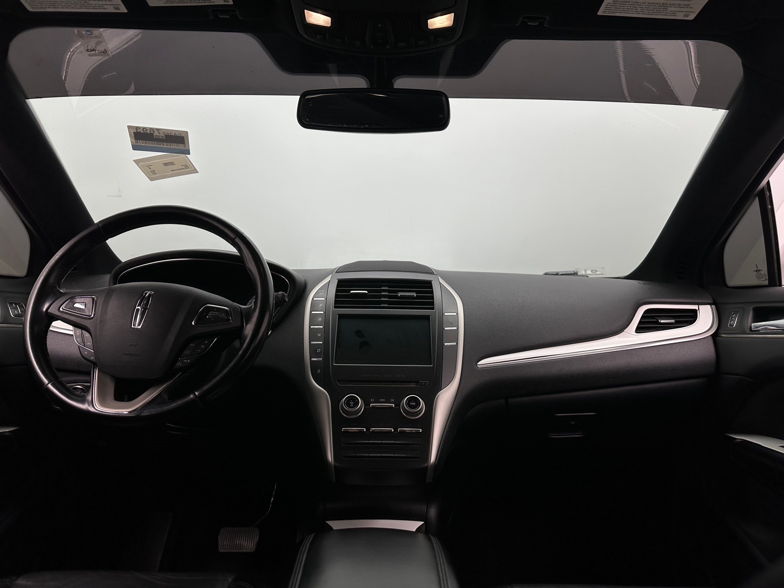 Thumbnail: 2017 Lincoln MKC - 2