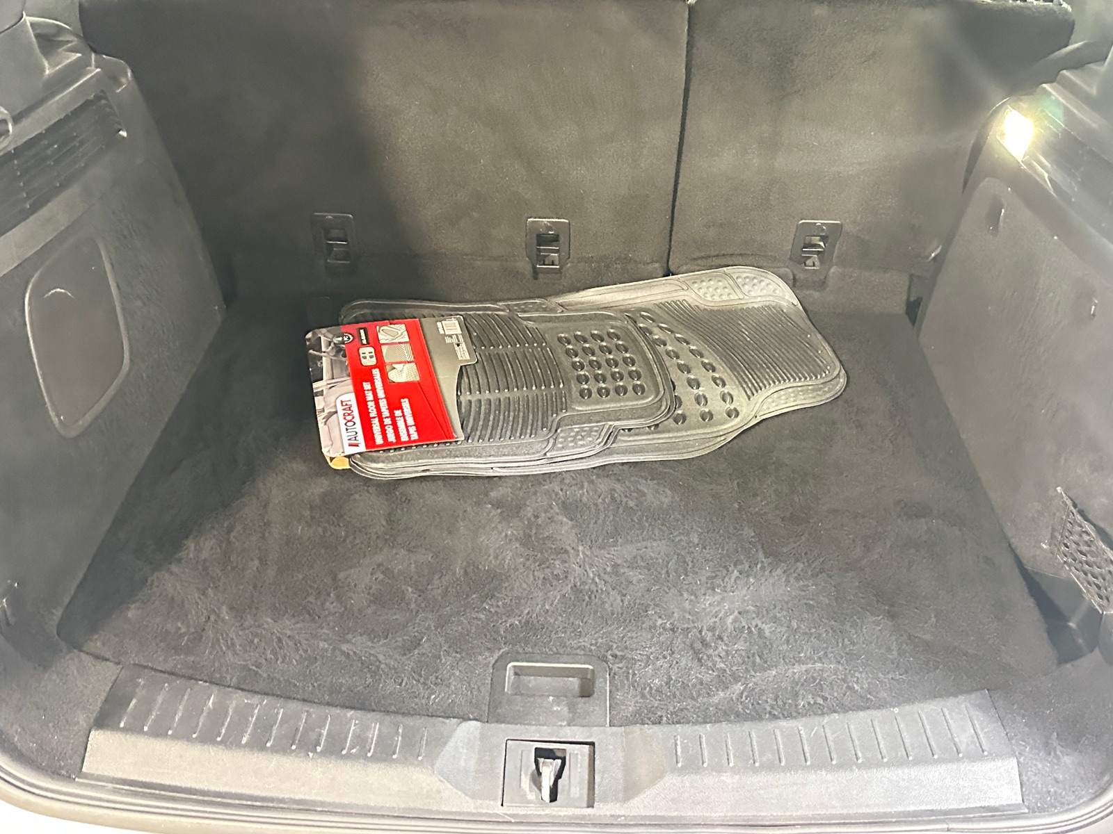 Thumbnail: 2017 Lincoln MKC - 6