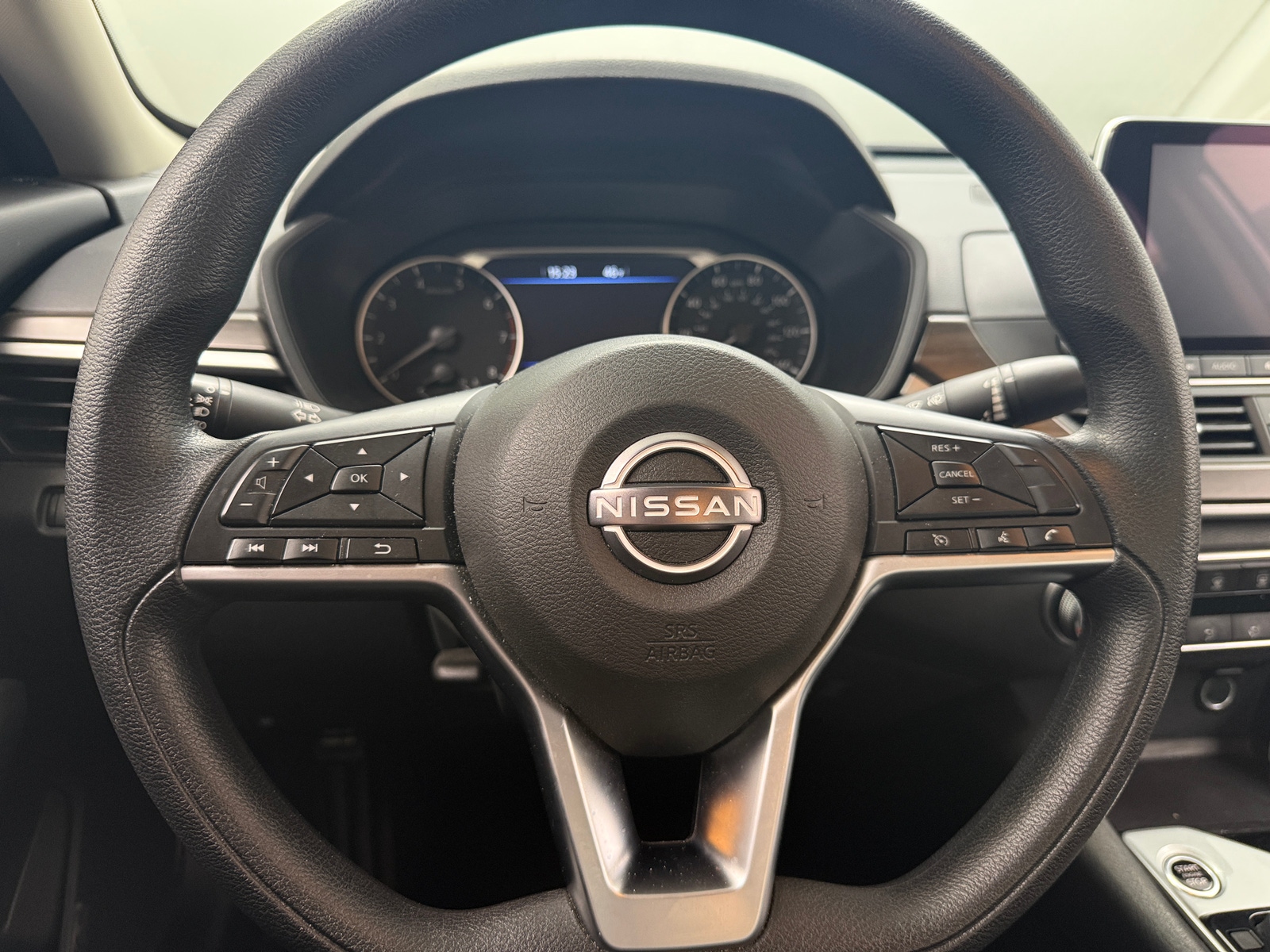 Thumbnail: 2024 Nissan Altima - 5