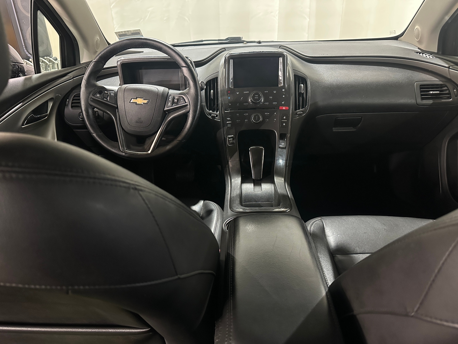 Thumbnail: 2013 Chevrolet Volt - 2