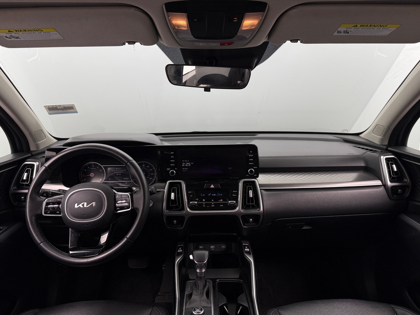 Thumbnail: 2022 Kia Sorento - 2