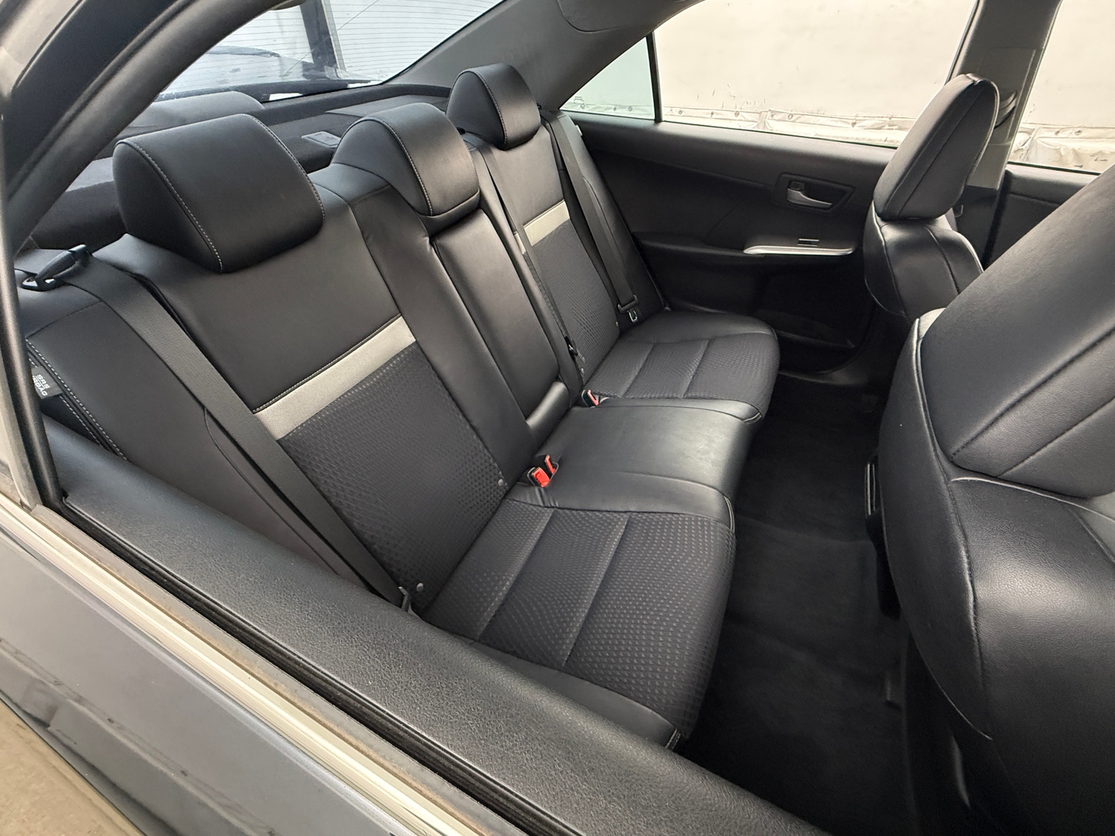 Thumbnail: 2012 Toyota Camry - 6