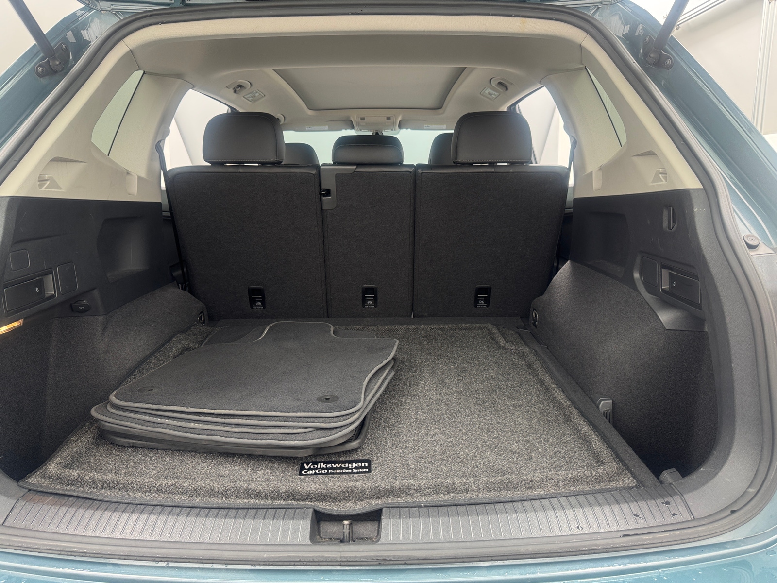 Thumbnail: 2019 Volkswagen Tiguan - 6