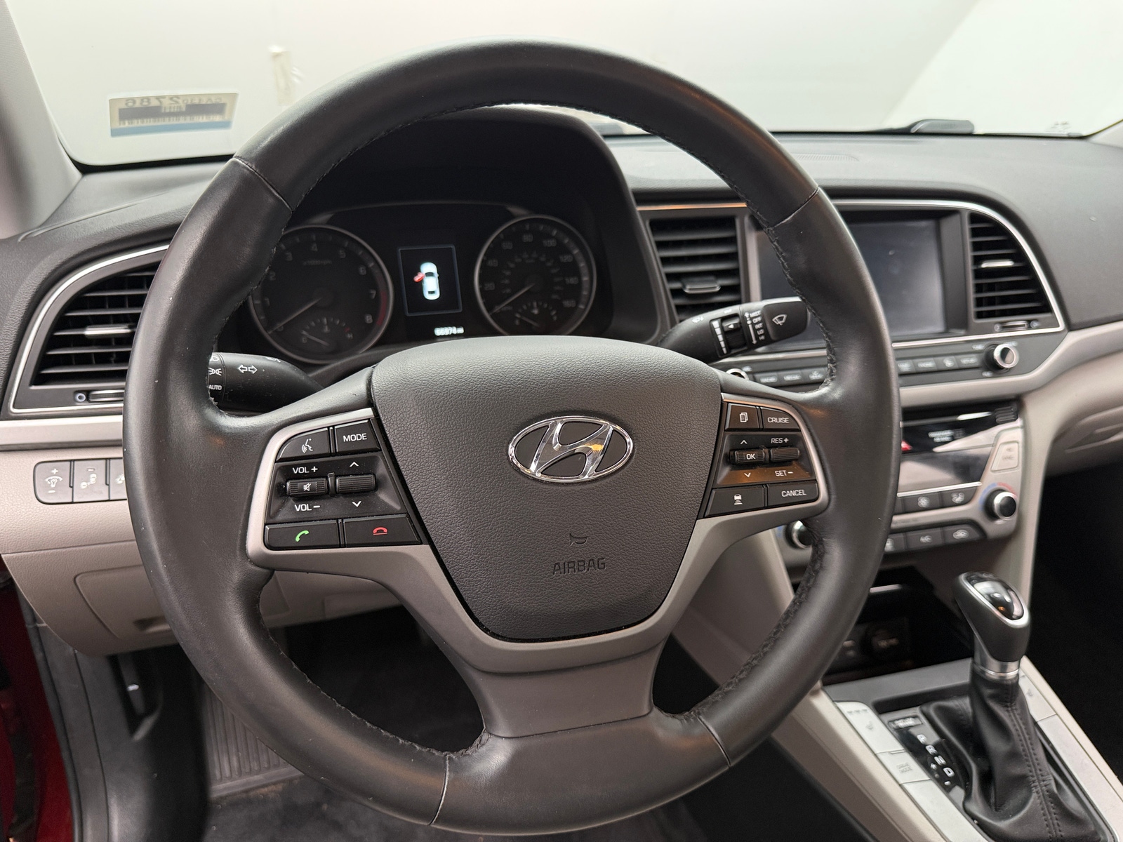 Thumbnail: 2017 Hyundai Elantra - 4