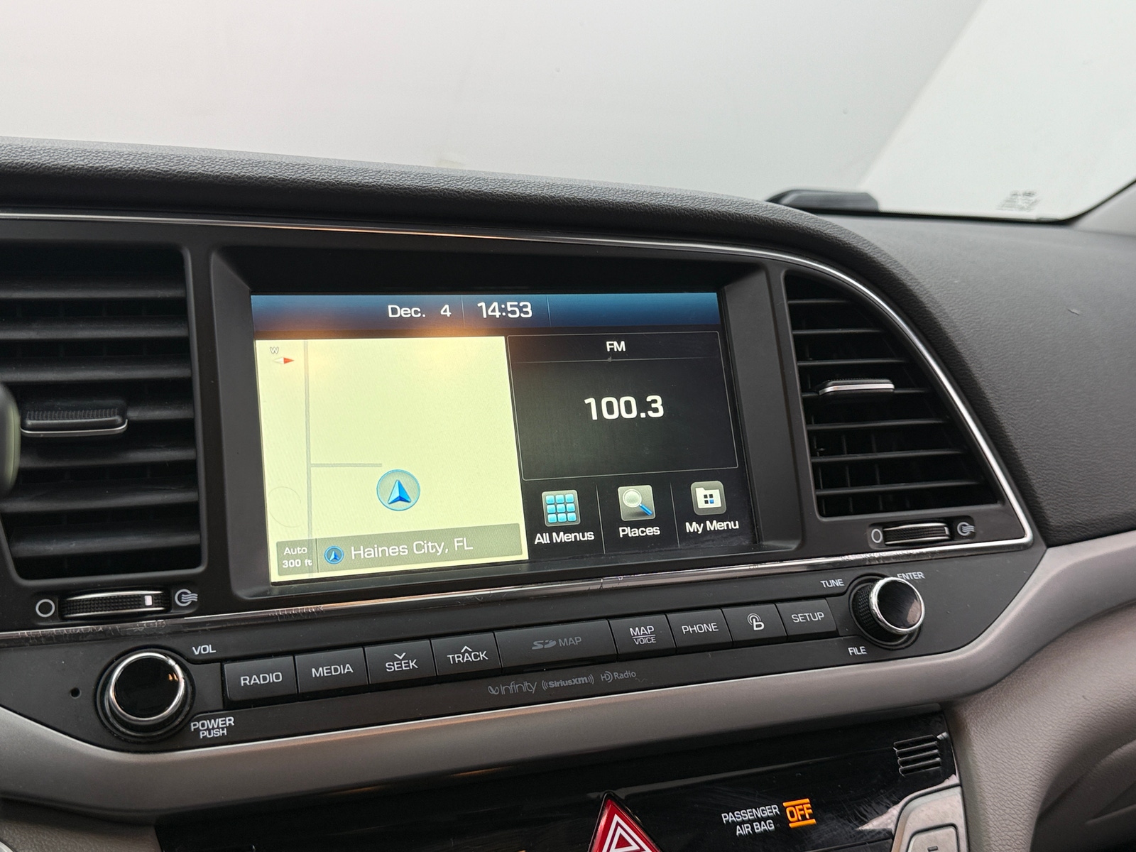 Thumbnail: 2017 Hyundai Elantra - 3