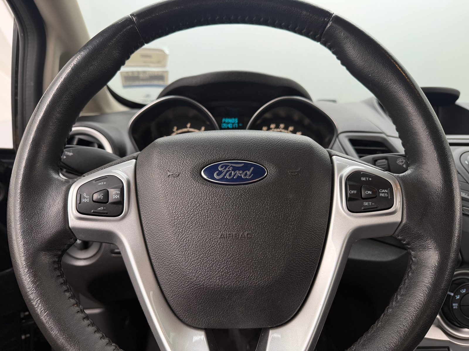 Thumbnail: 2015 Ford Fiesta - 5