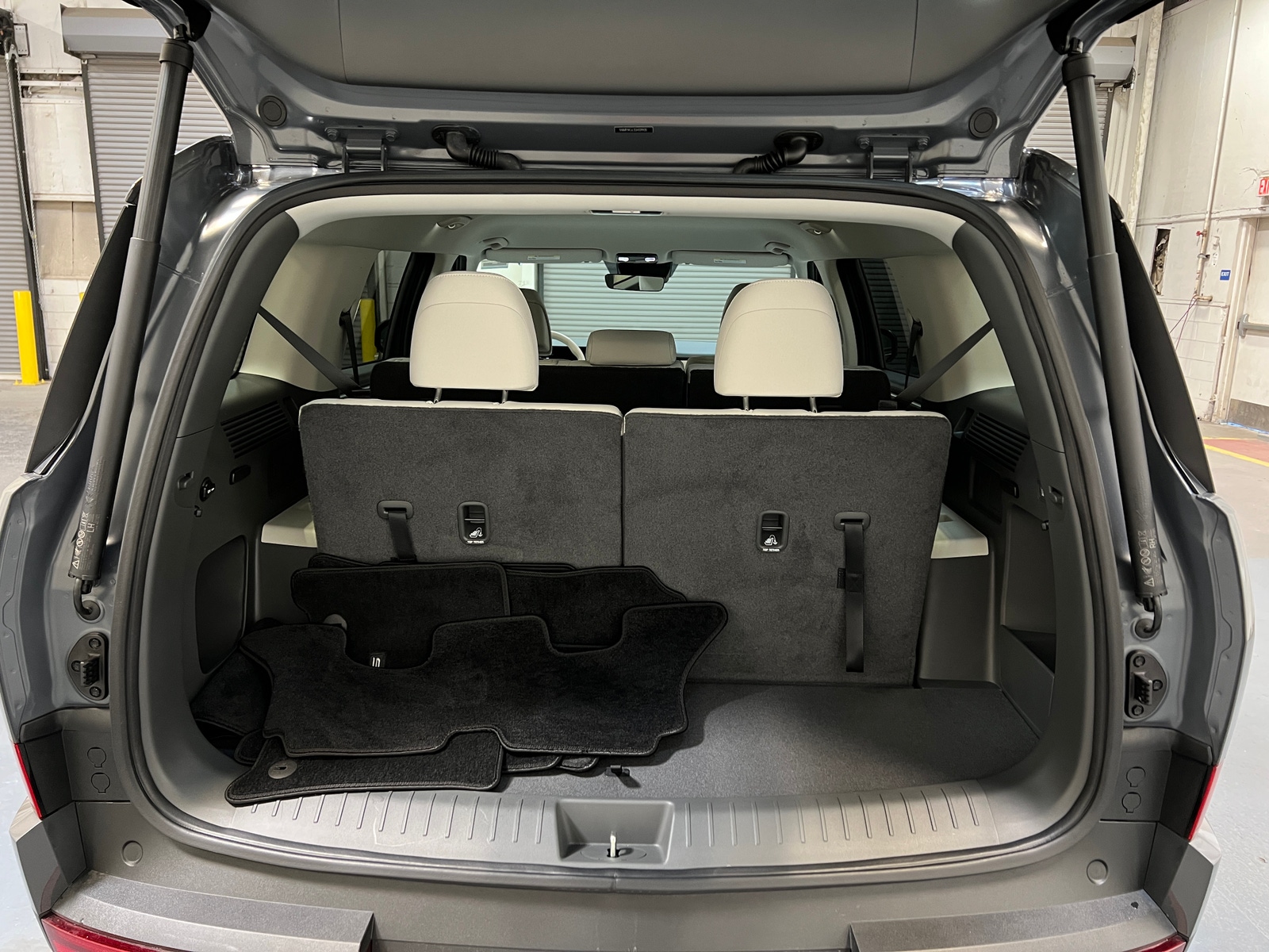 Thumbnail: 2025 Hyundai Santa Fe - 7