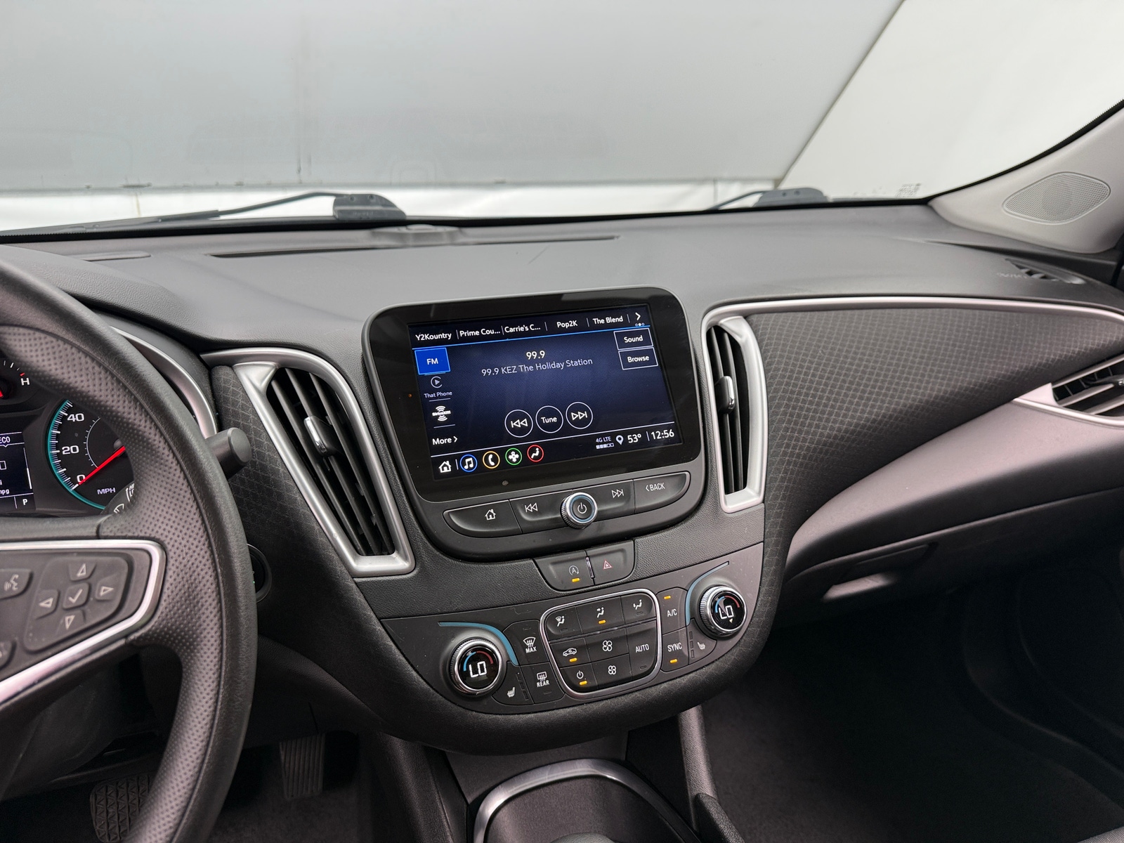 Thumbnail: 2024 Chevrolet Malibu - 4