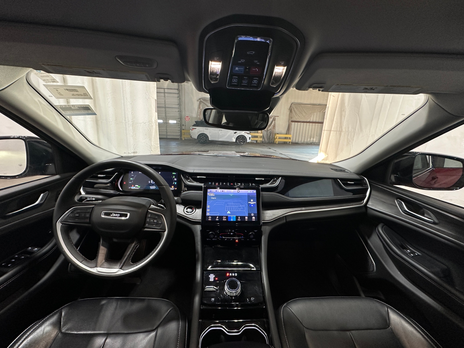 Thumbnail: 2022 Jeep Grand Cherokee - 2