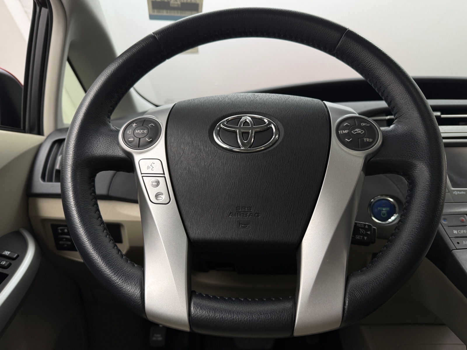 Thumbnail: 2013 Toyota Prius - 5