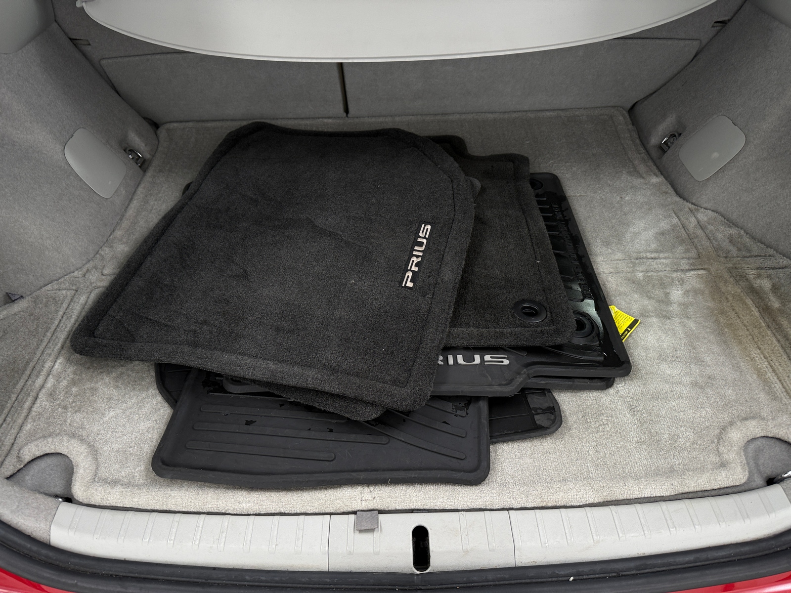 Thumbnail: 2013 Toyota Prius - 7