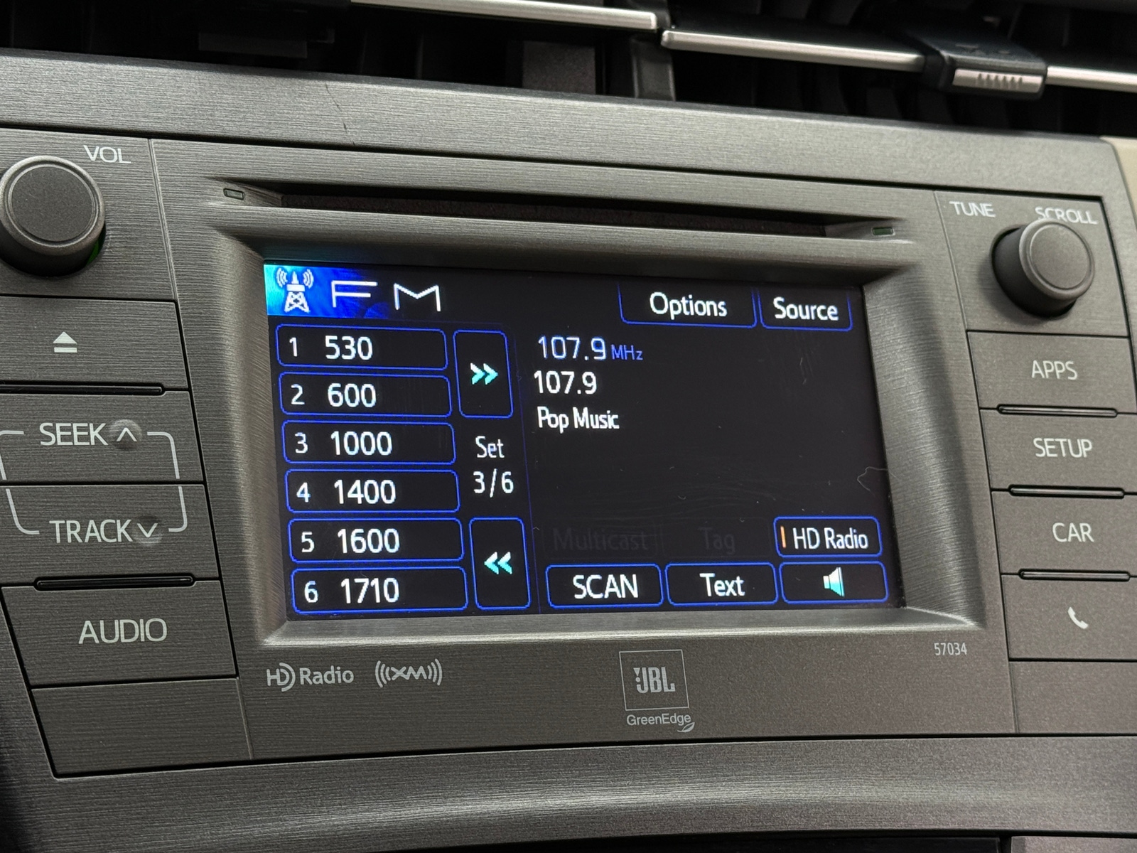 Thumbnail: 2013 Toyota Prius - 4