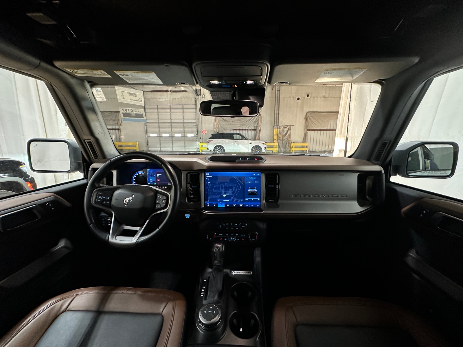 Thumbnail: 2021 Ford Bronco - 3