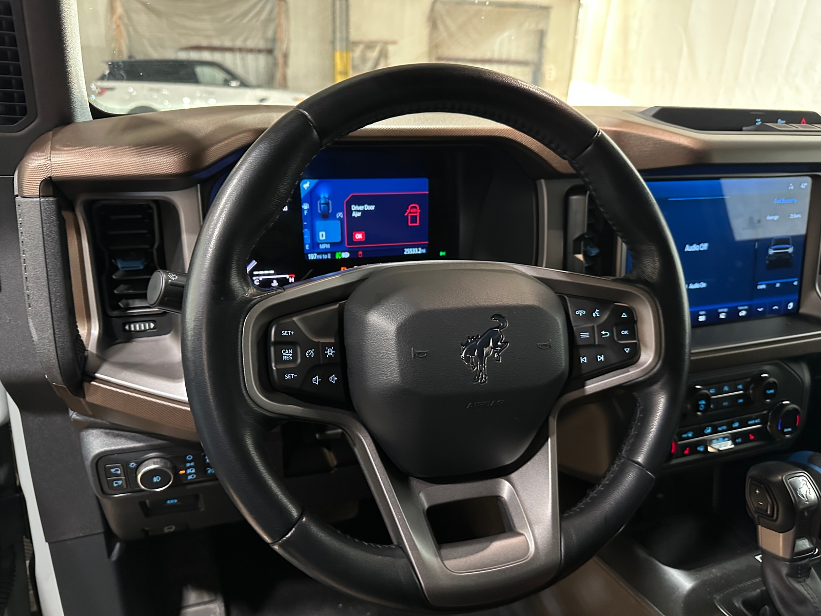 Thumbnail: 2021 Ford Bronco - 5