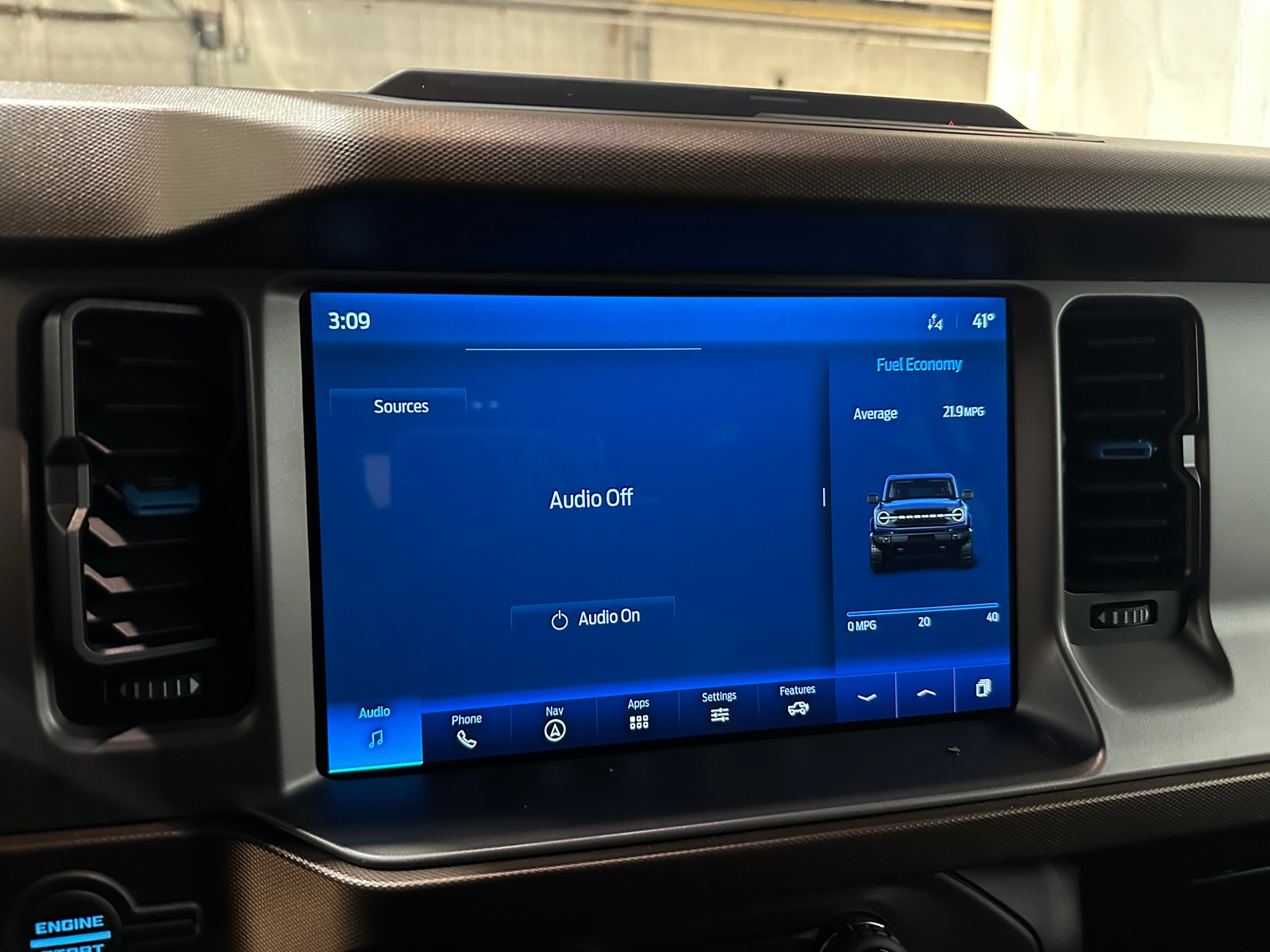 Thumbnail: 2021 Ford Bronco - 4