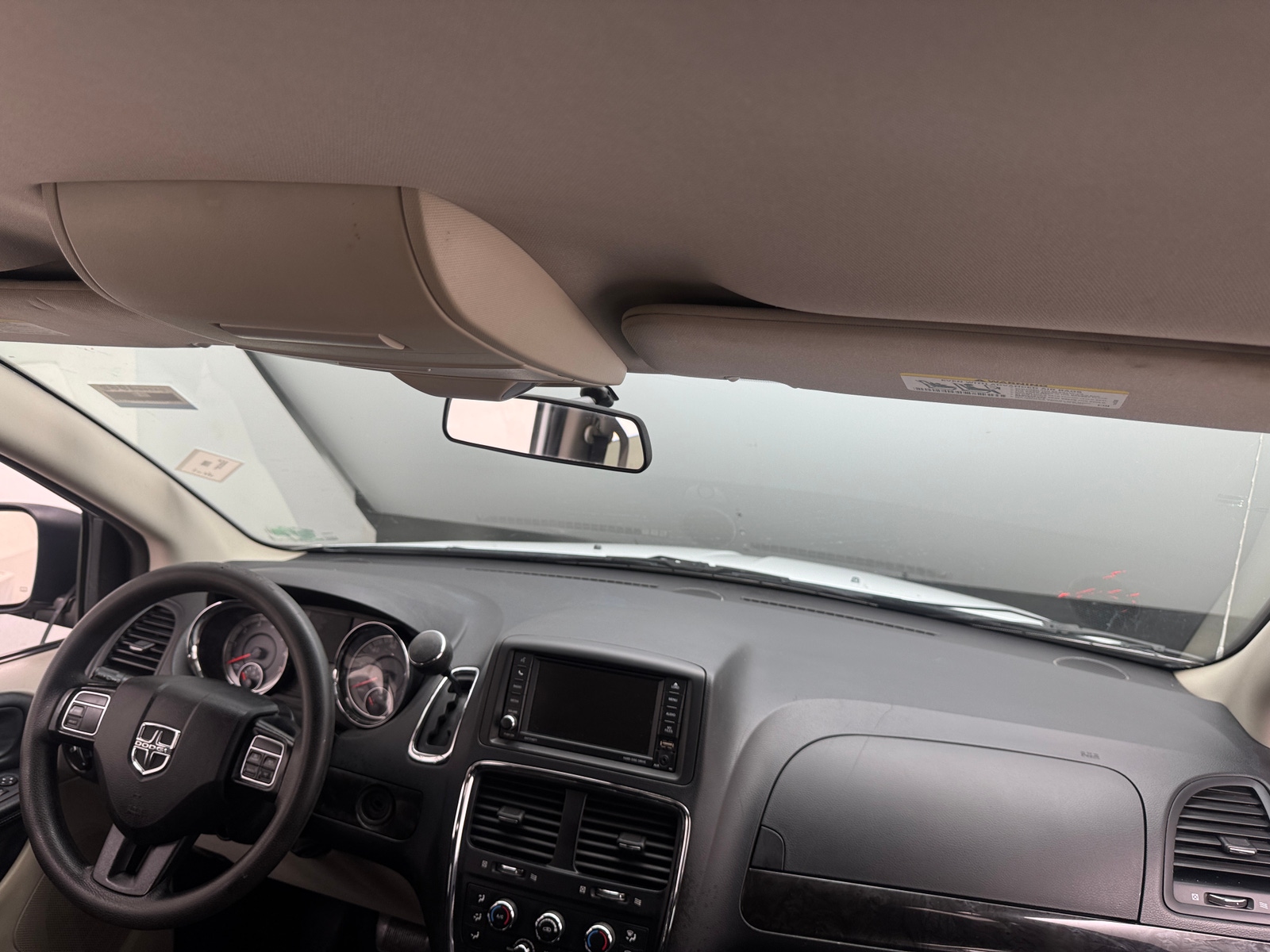 Thumbnail: 2018 Dodge Grand Caravan - 3