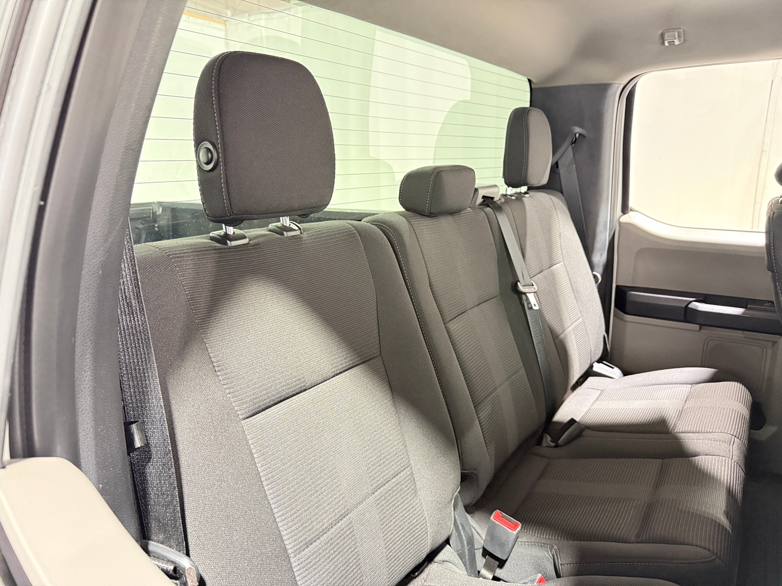 Thumbnail: 2018 Ford Econoline - 6