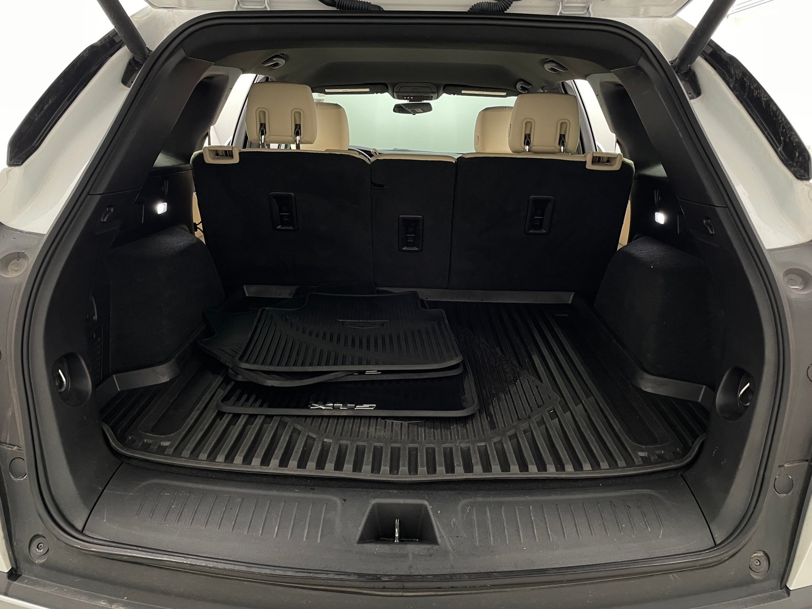 Thumbnail: 2019 Cadillac XT5 - 6