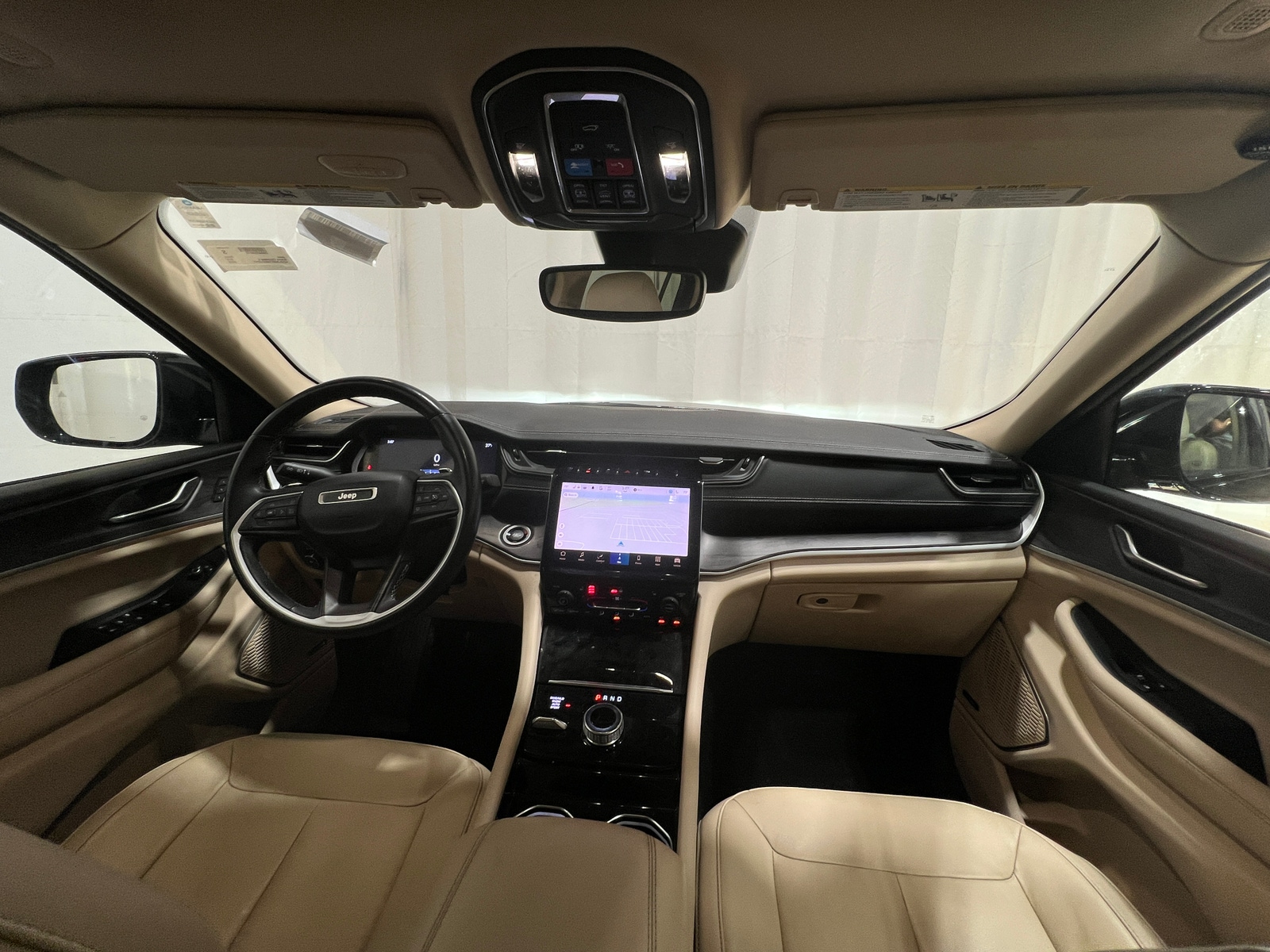 Thumbnail: 2022 Jeep Grand Cherokee L - 2