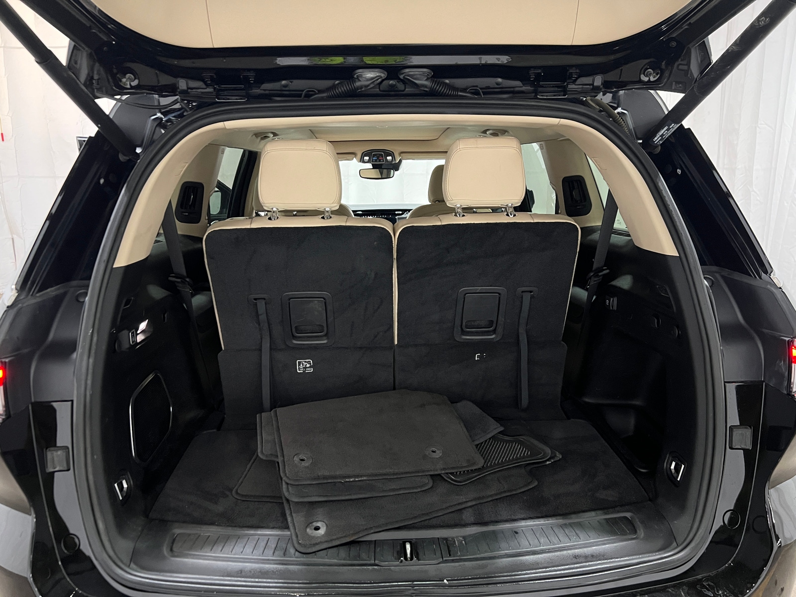 Thumbnail: 2022 Jeep Grand Cherokee L - 6