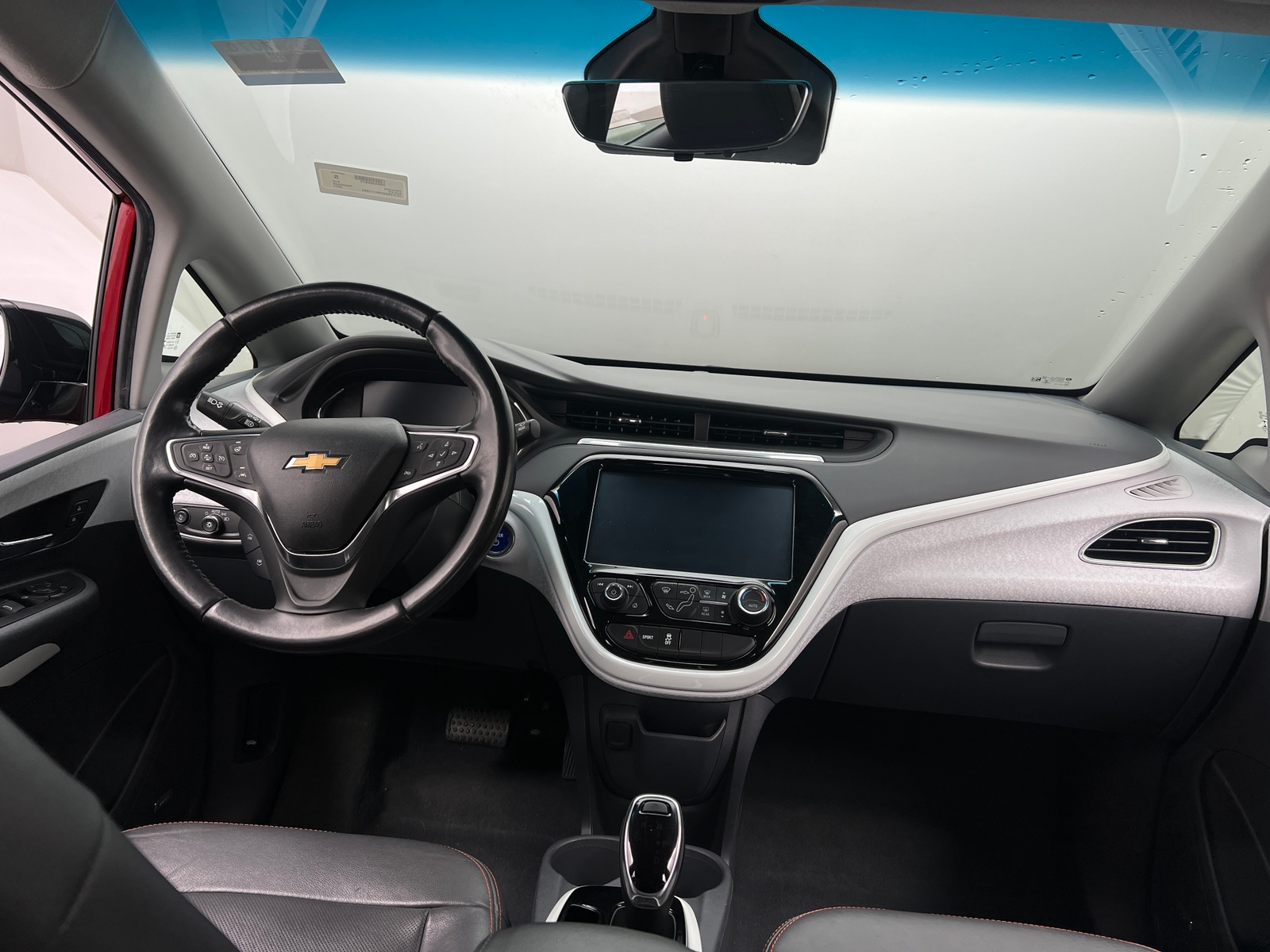 Thumbnail: 2021 Chevrolet Bolt EV - 2