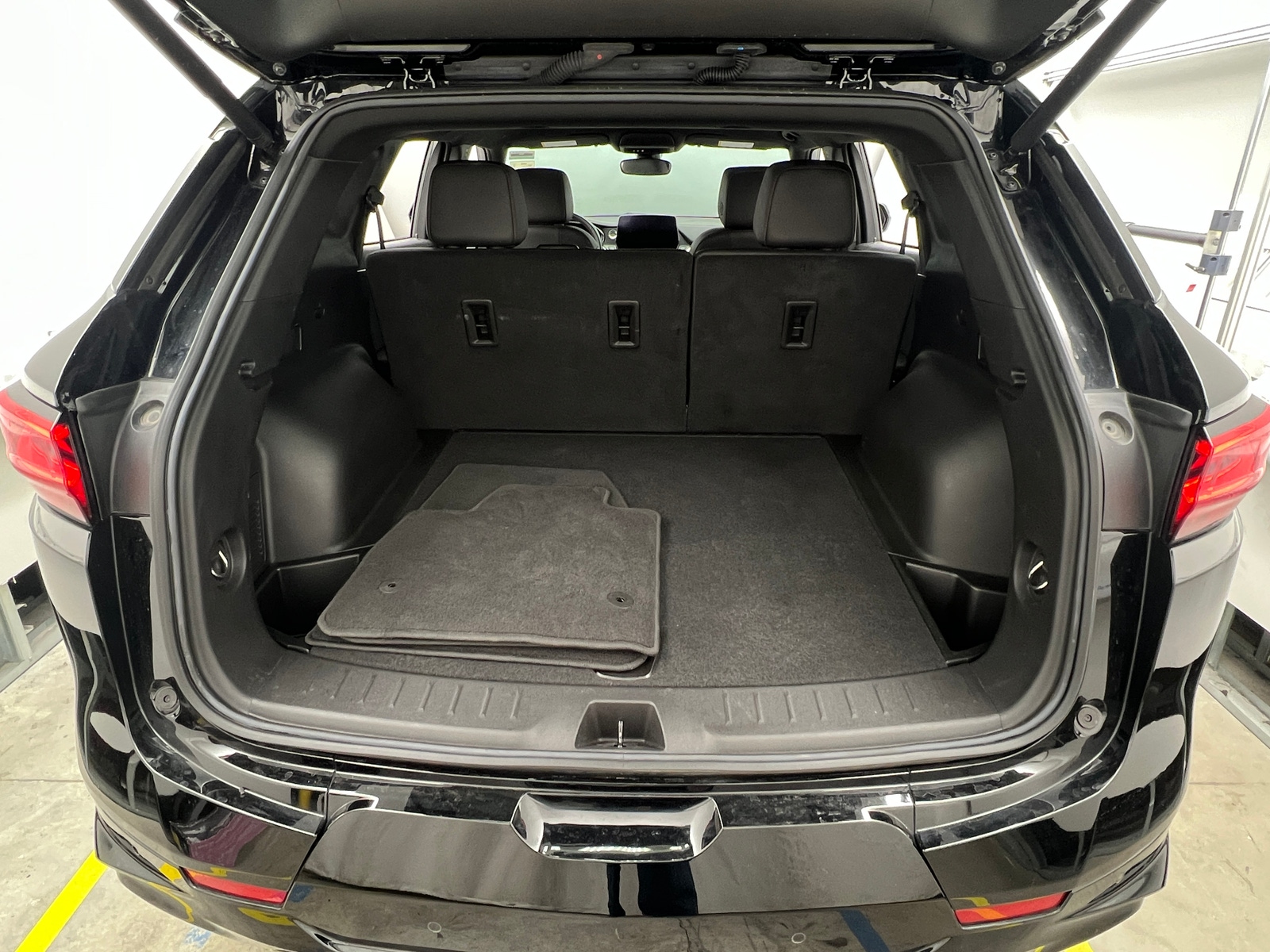 Thumbnail: 2025 Chevrolet Blazer - 6