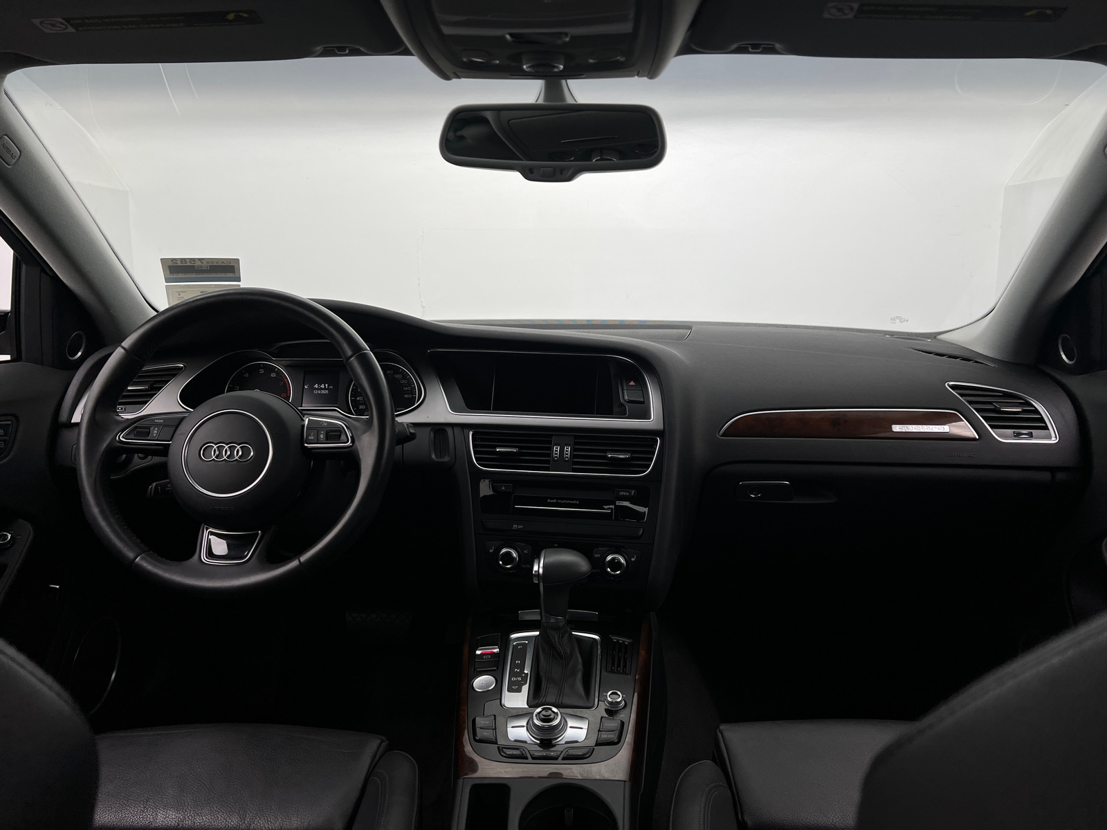 Thumbnail: 2013 Audi A4 - 2