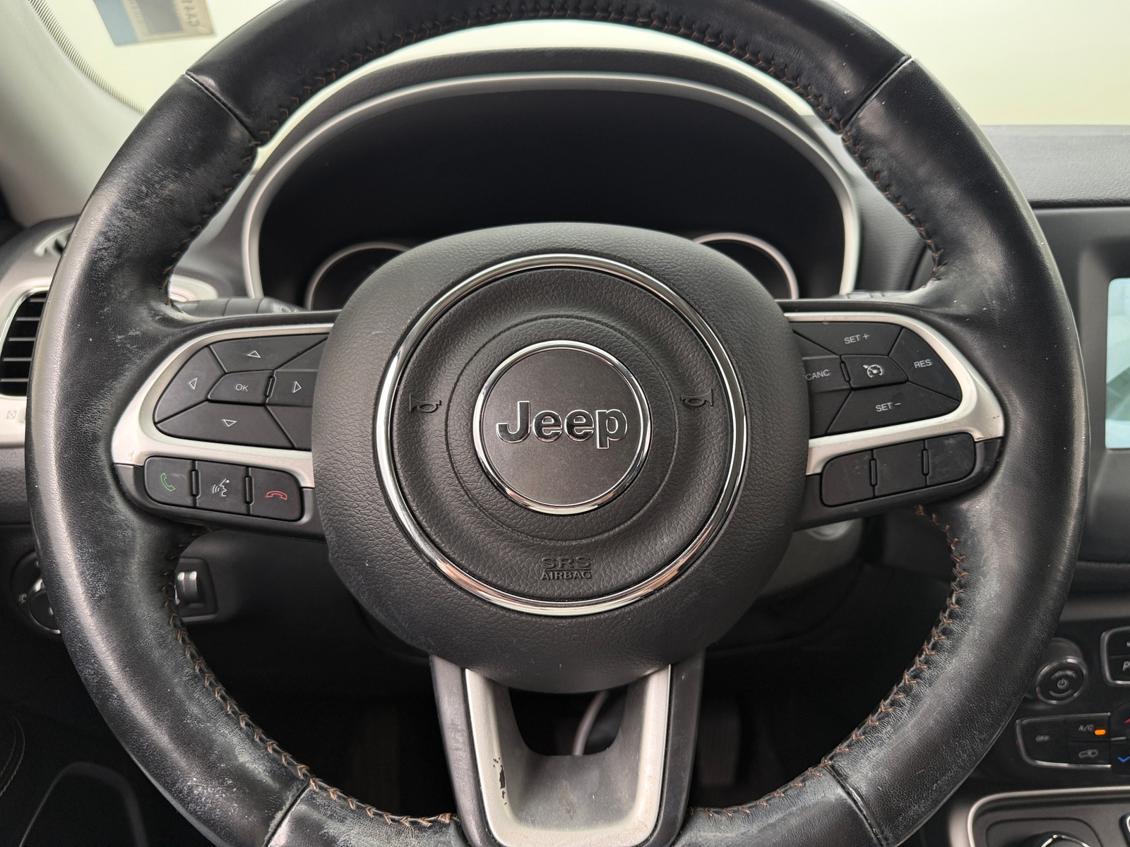 Thumbnail: 2020 Jeep Compass - 4