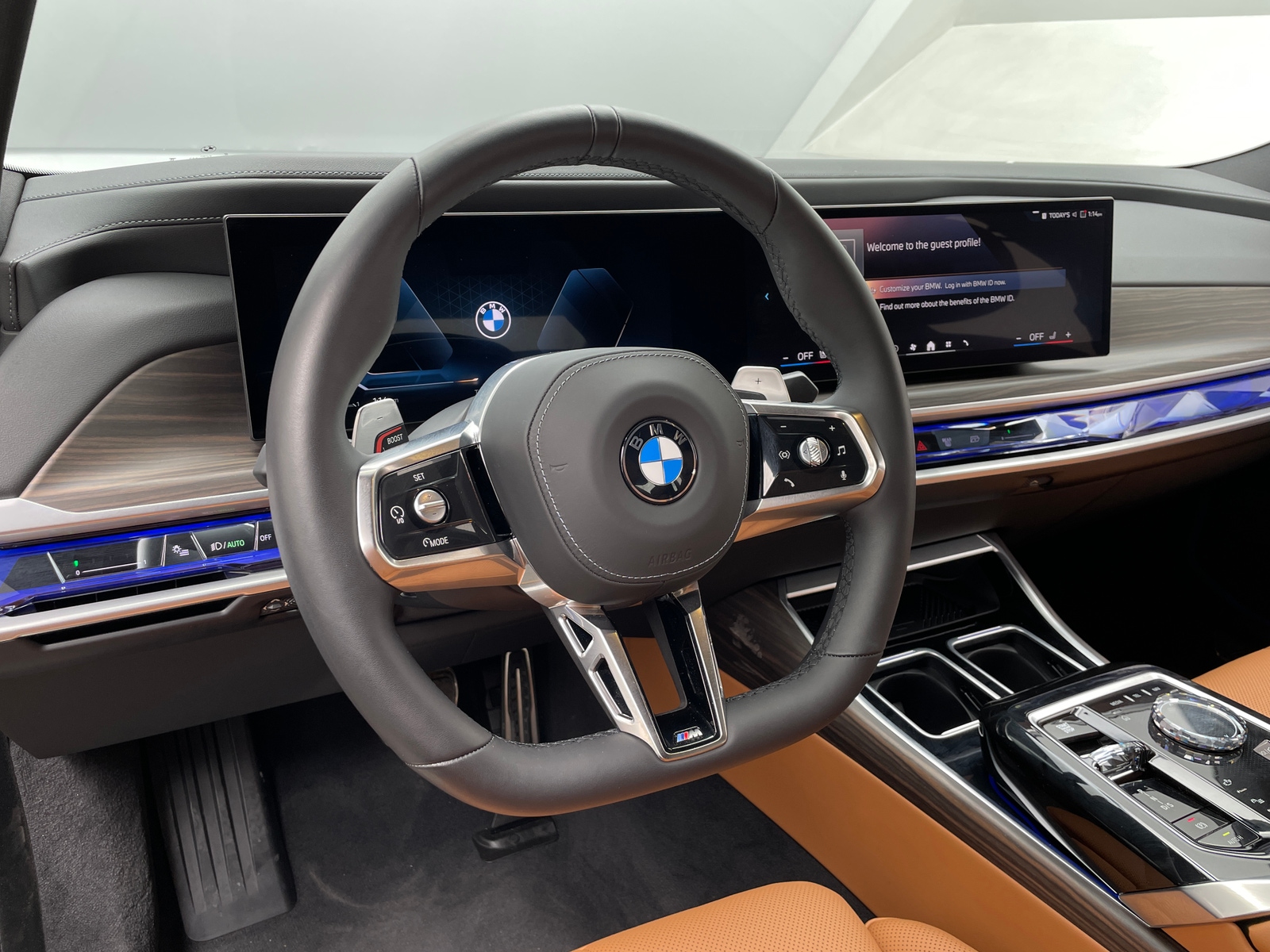 Thumbnail: 2025 BMW 7 Series - 4