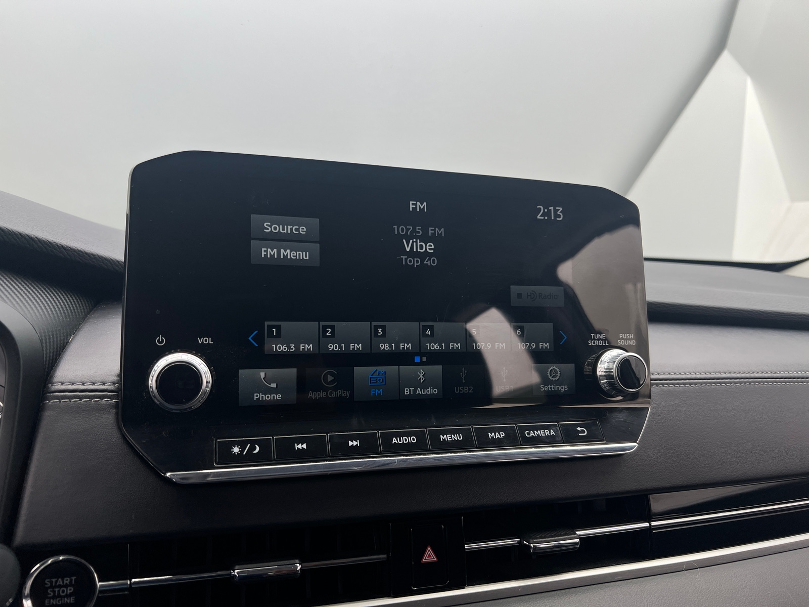 Thumbnail: 2024 Mitsubishi Outlander - 3