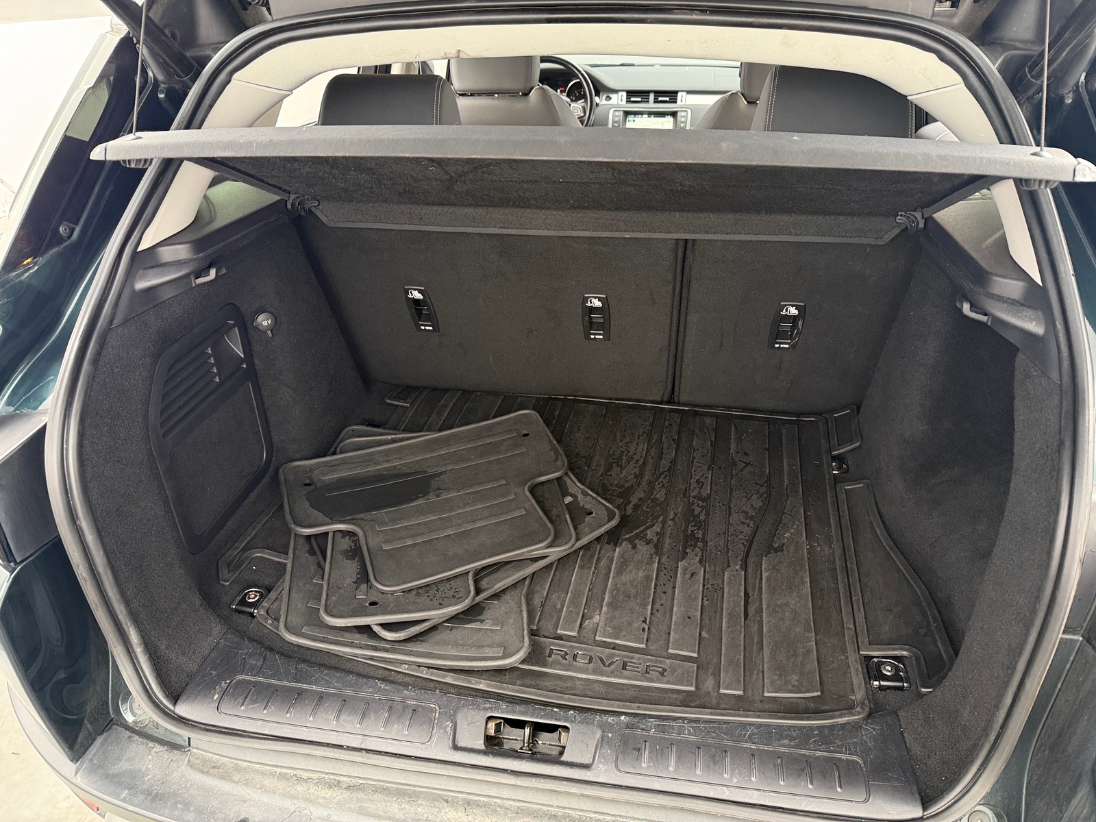 Thumbnail: 2016 Land Rover Range Rover Evoque - 6