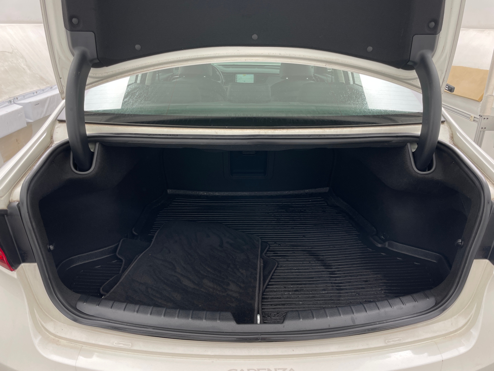 Thumbnail: 2017 Kia Cadenza - 6