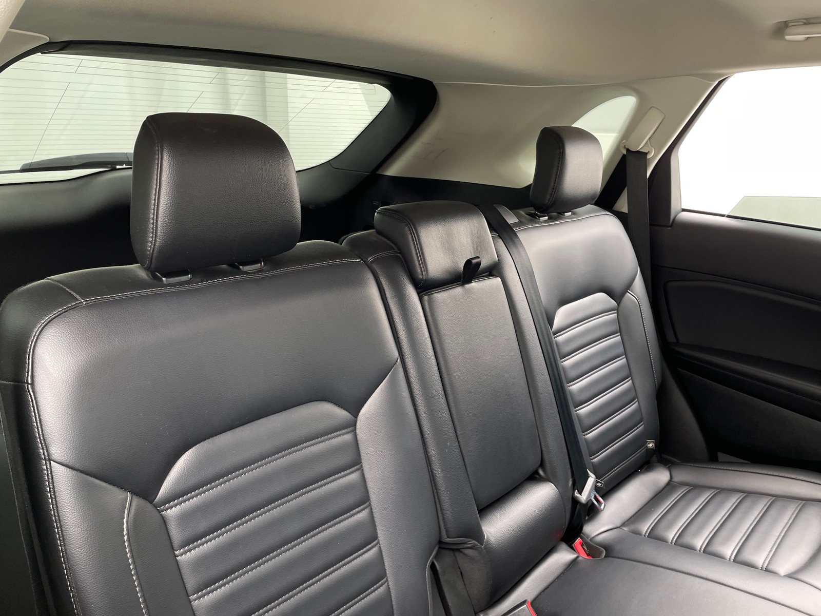 Thumbnail: 2023 Ford Edge - 5