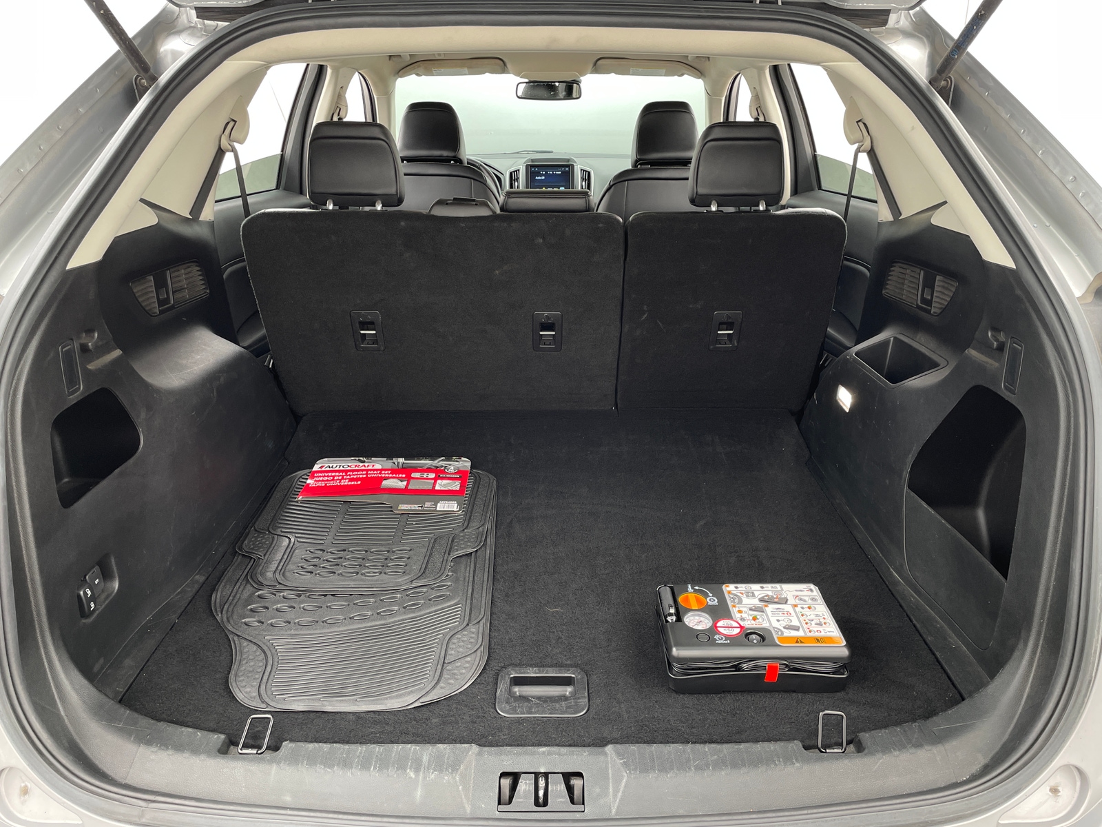 Thumbnail: 2023 Ford Edge - 6