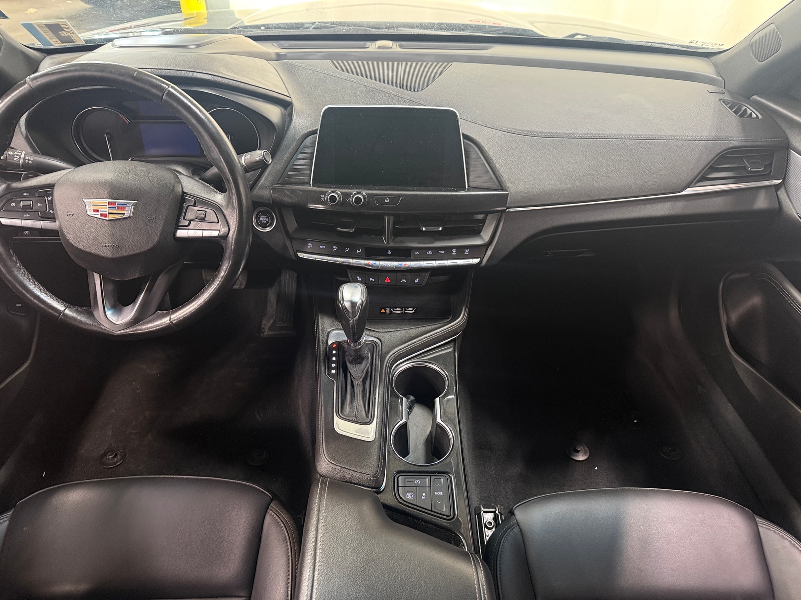 Thumbnail: 2022 Cadillac CT4 - 2