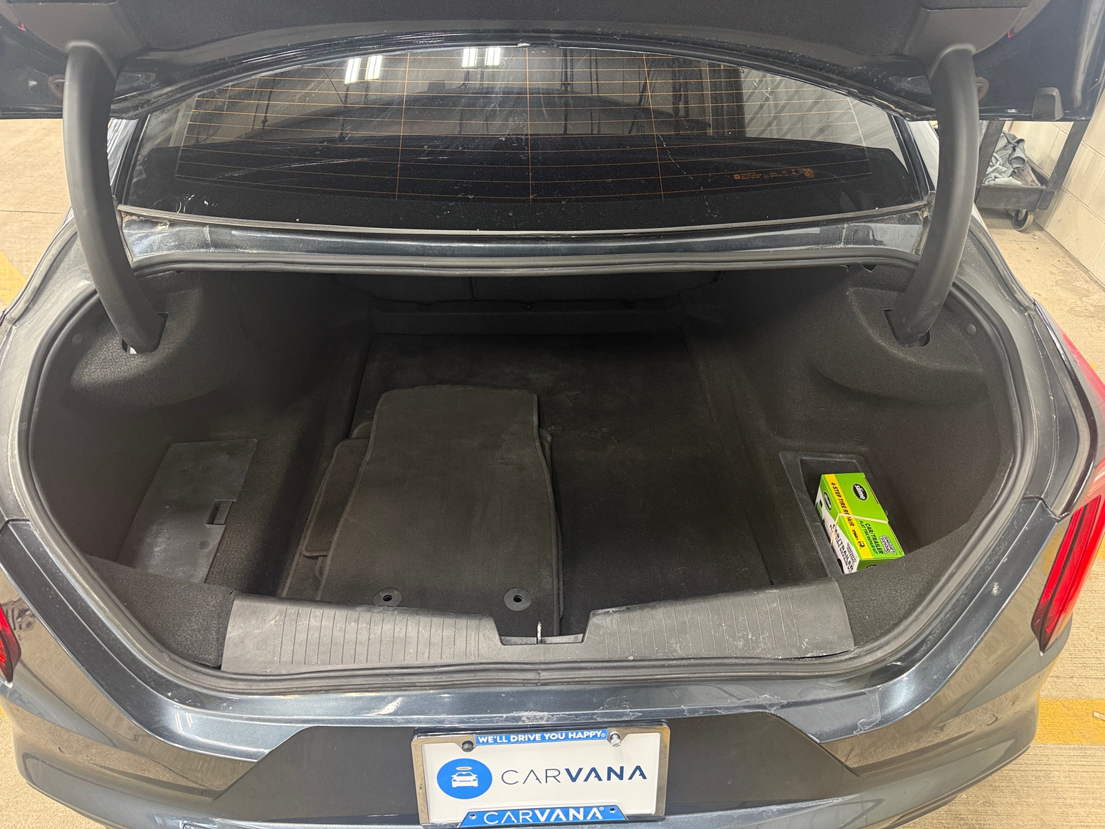 Thumbnail: 2022 Cadillac CT4 - 6