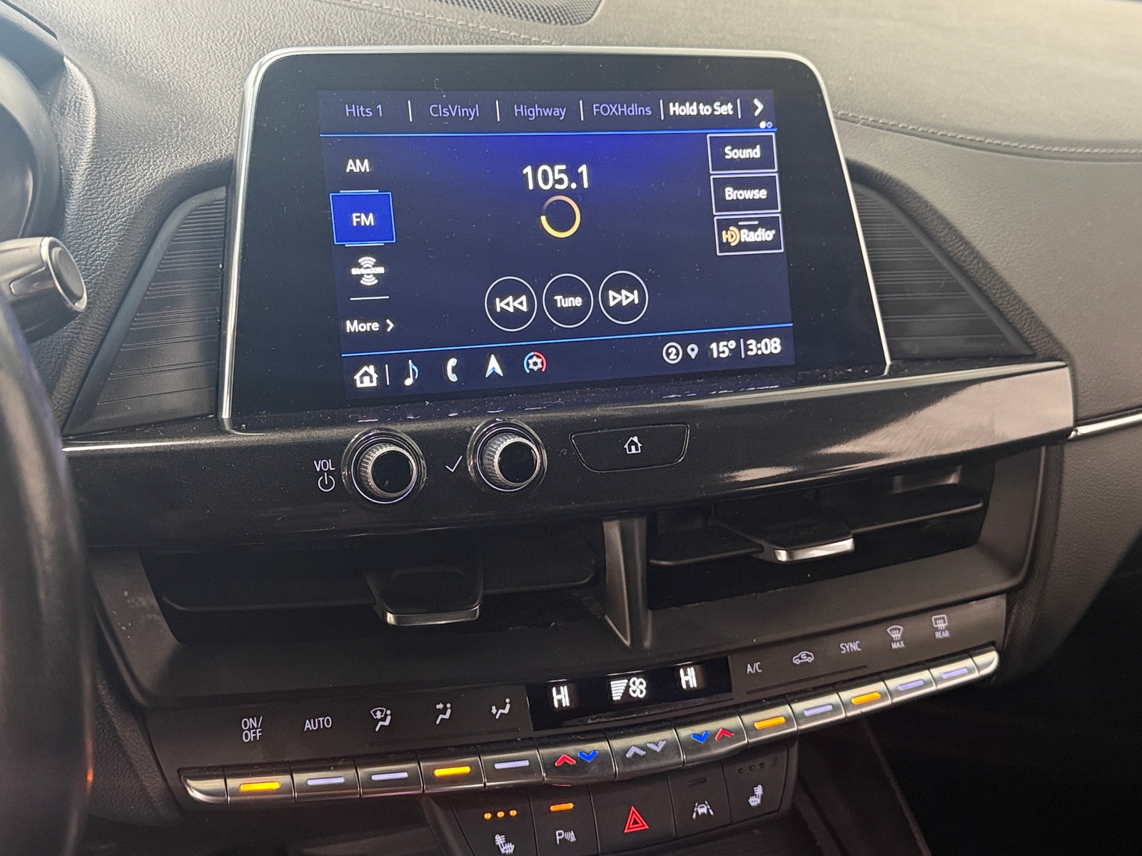 Thumbnail: 2022 Cadillac CT4 - 3