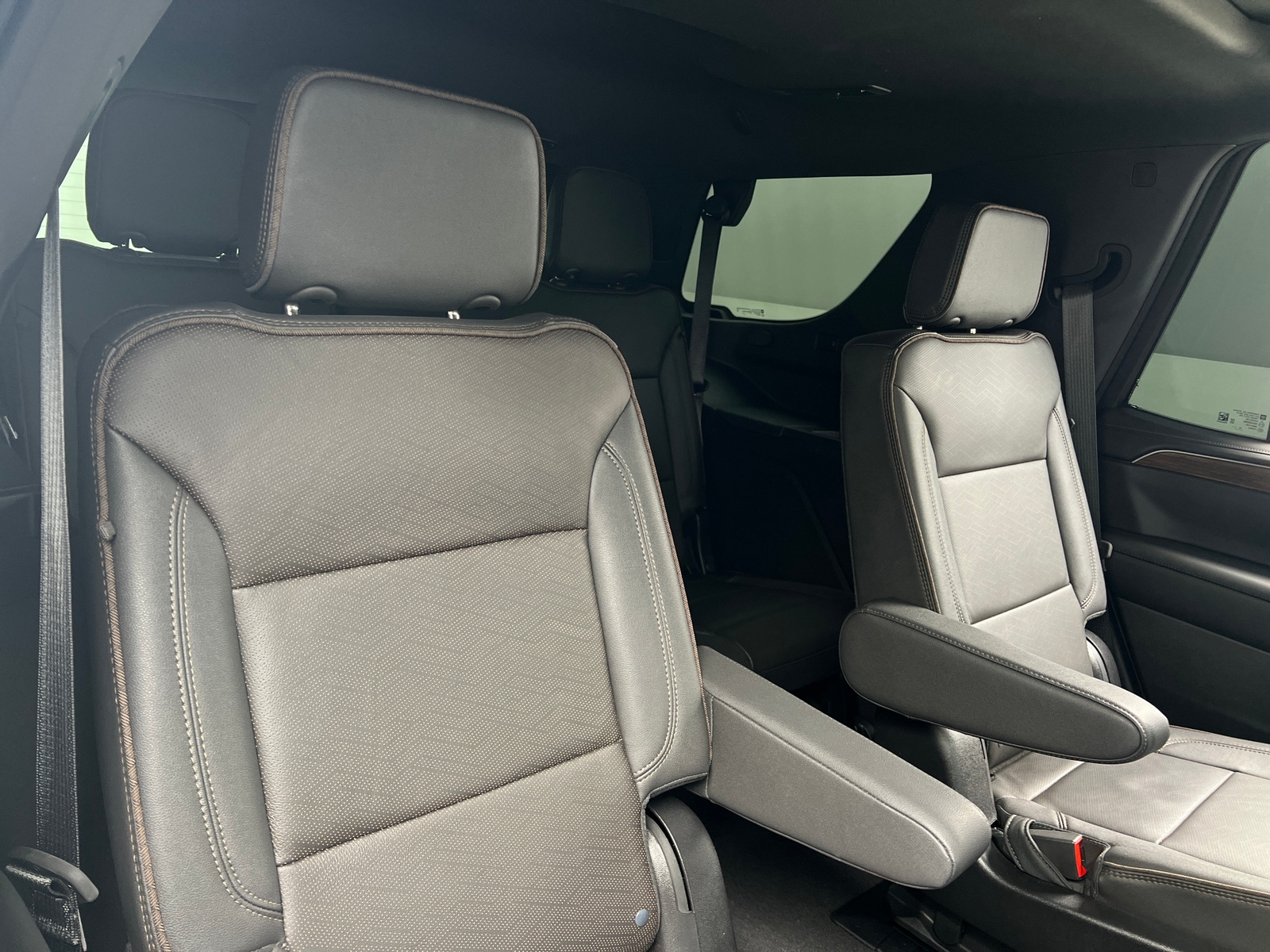 Thumbnail: 2023 Chevrolet Tahoe - 5