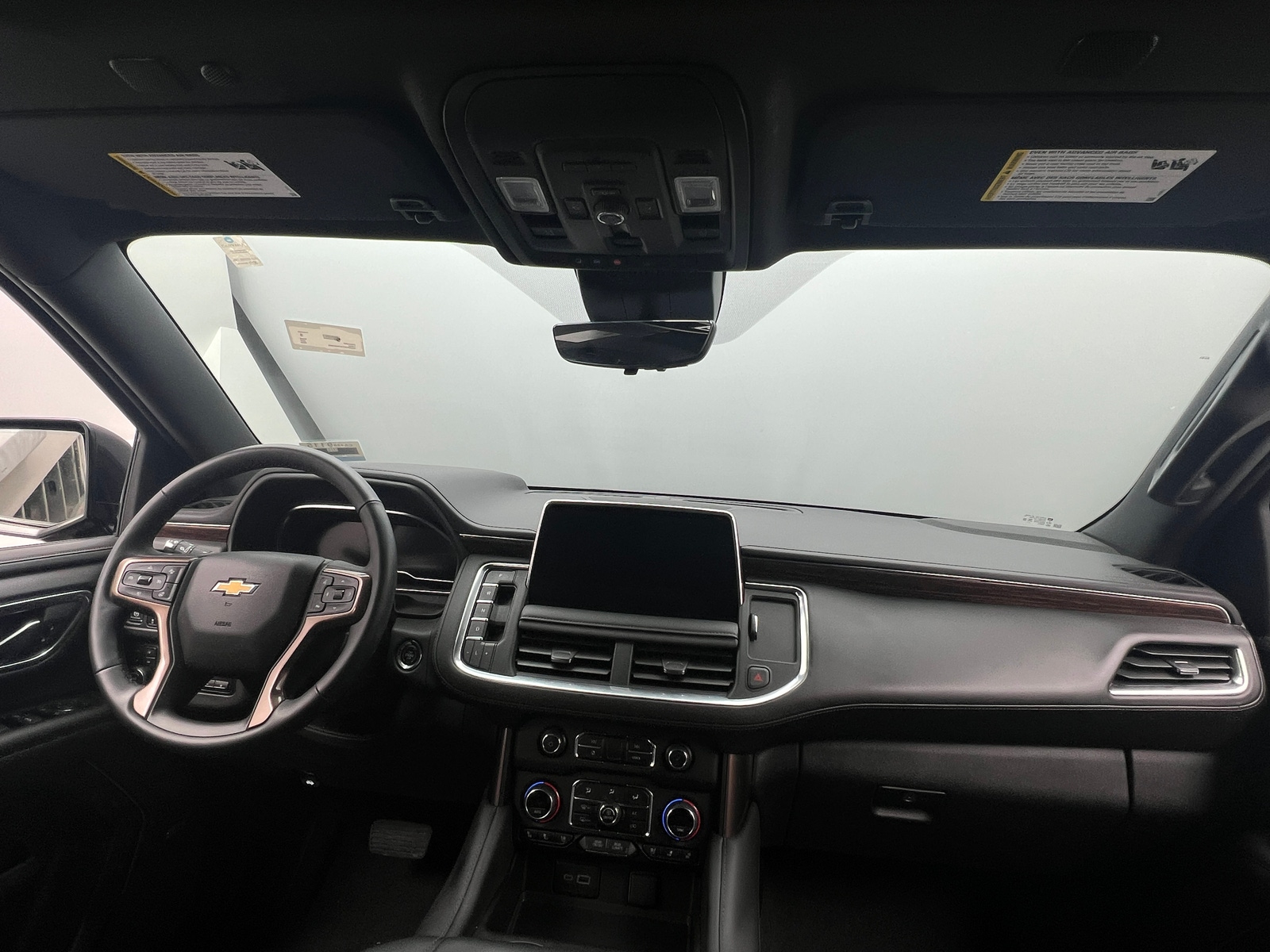 Thumbnail: 2023 Chevrolet Tahoe - 2