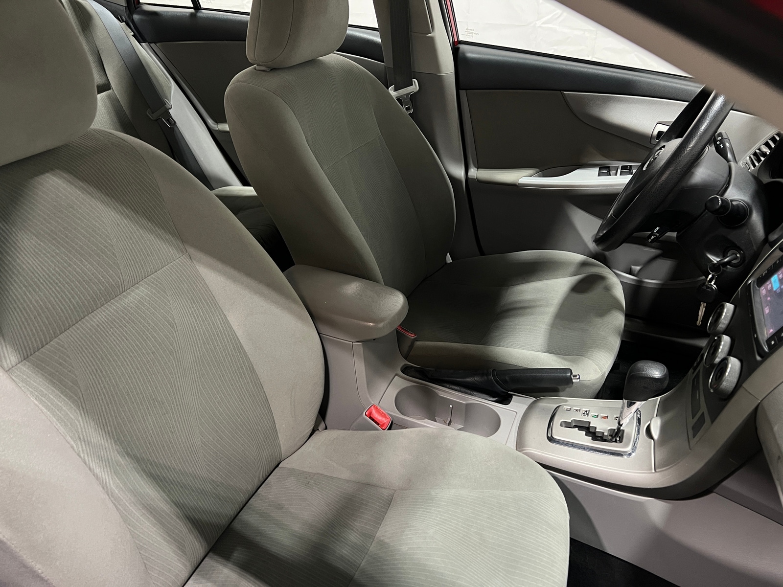 Thumbnail: 2013 Toyota Corolla - 2