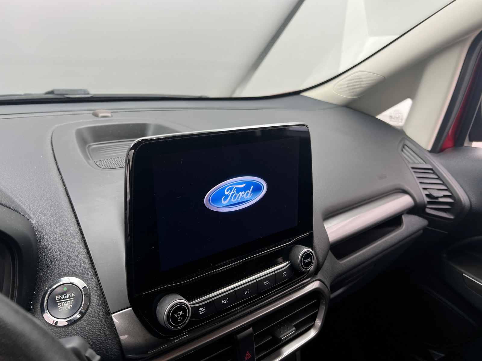 Thumbnail: 2020 Ford EcoSport - 4