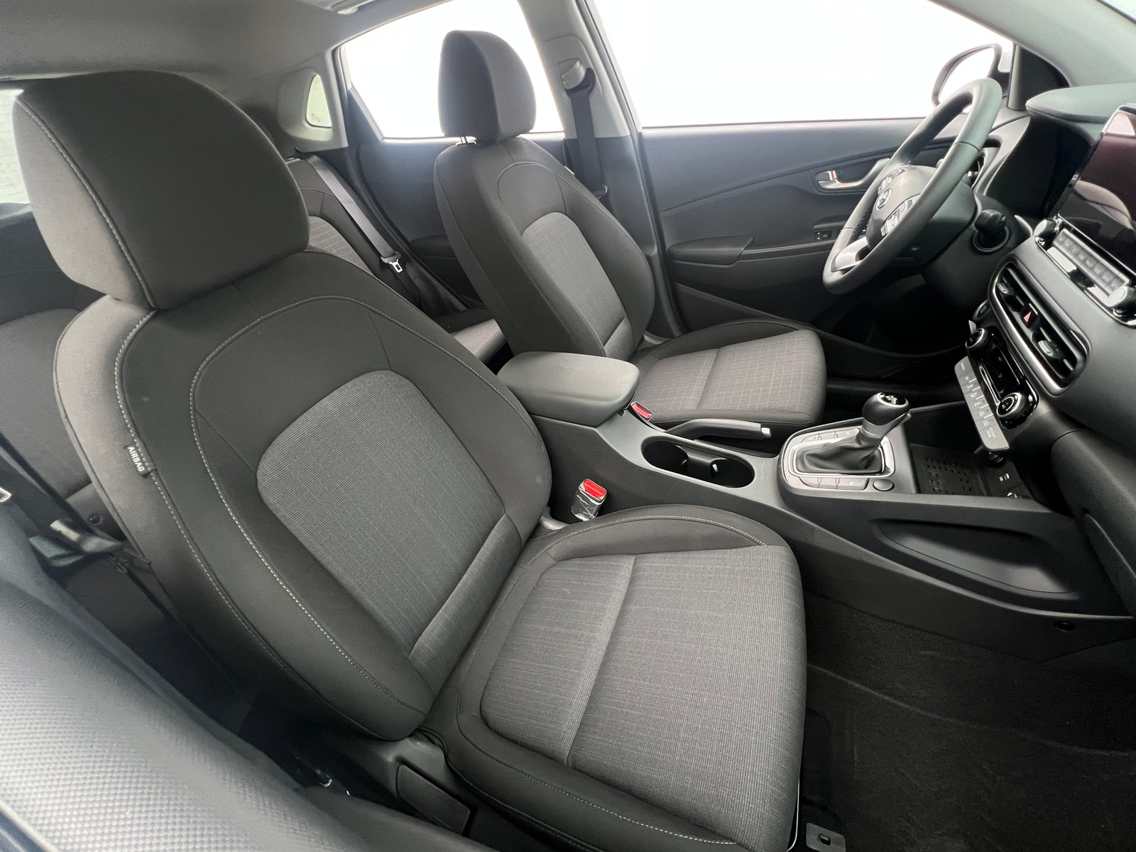 Thumbnail: 2023 Hyundai Kona - 2