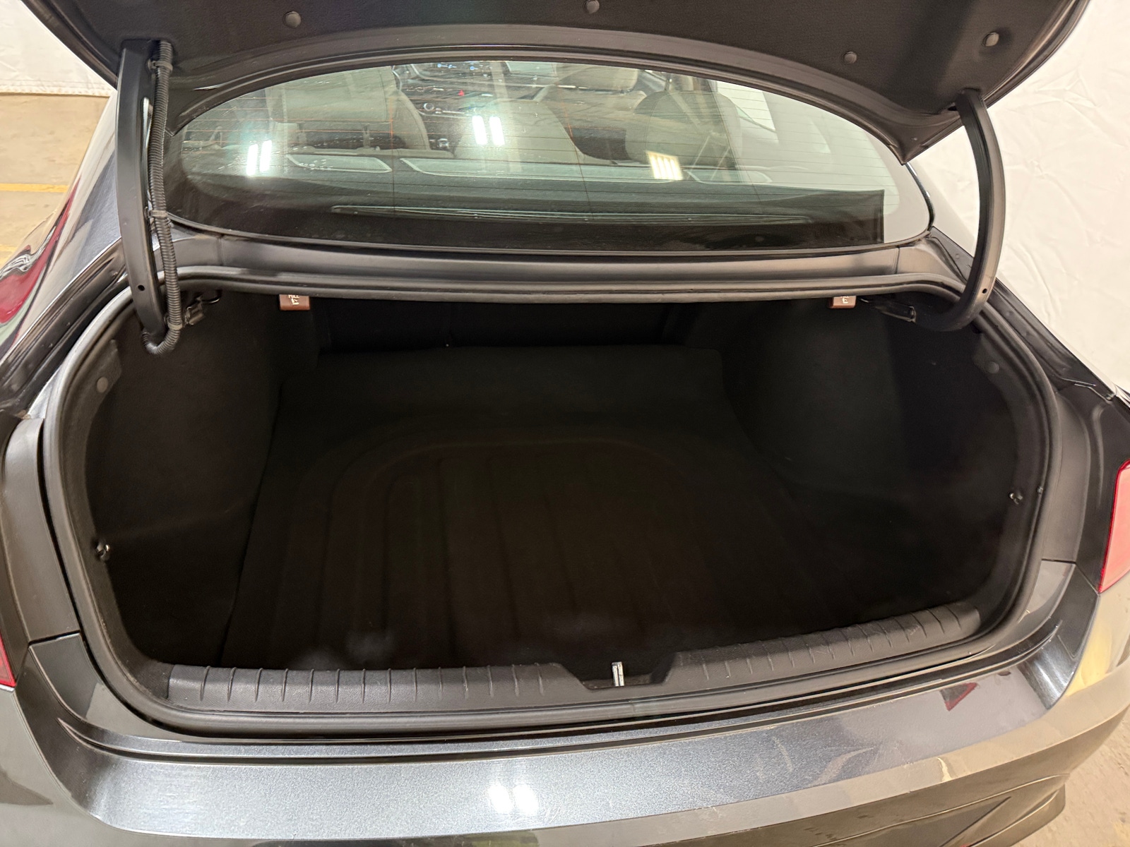 Thumbnail: 2020 Hyundai Sonata - 6