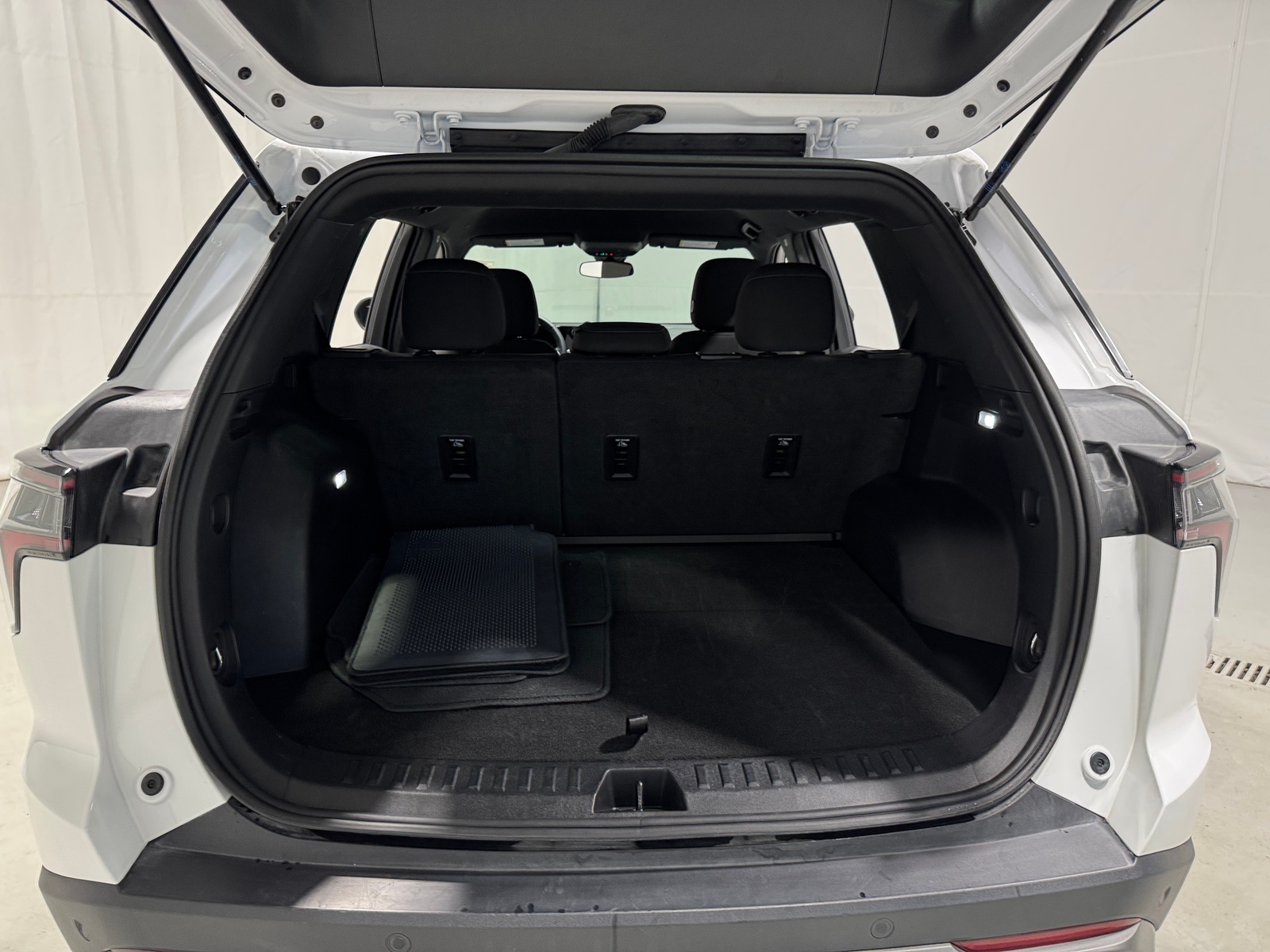 Thumbnail: 2025 Chevrolet Equinox - 7